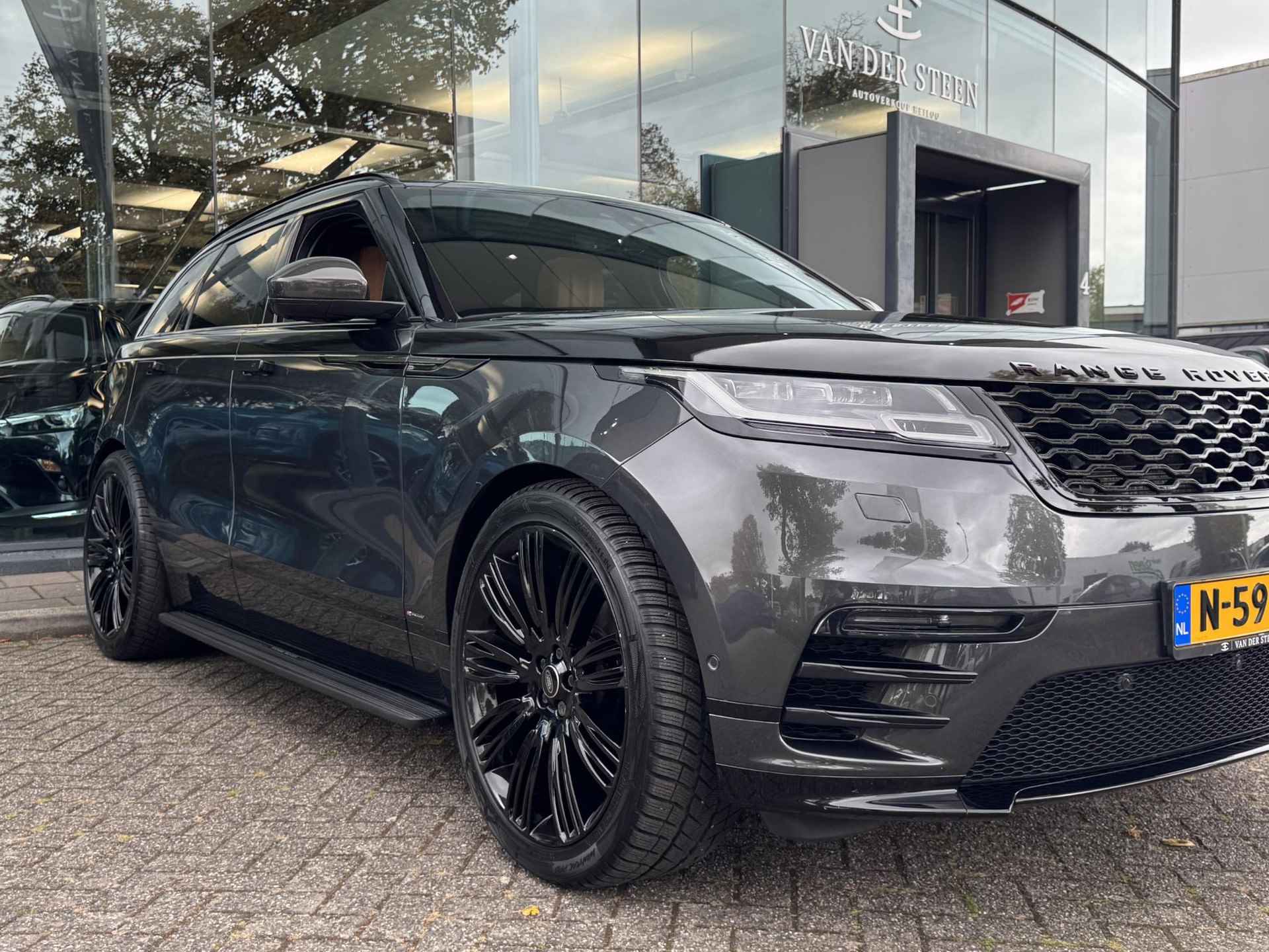 Land Rover Range Rover Velar 3.0 V6 SC AWD R-Dynamic HSE Carbon | Stoel ventilatie | Stoelmassage - 29/38