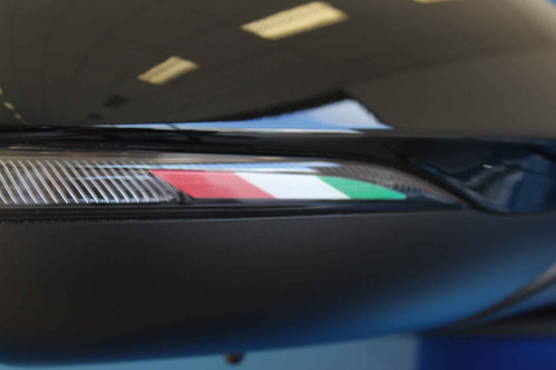 Alfa Romeo Tonale 1.5T 130PK Hybrid Edizione Speciale | Alcantara | Flippers | 20'' inch | Brembo | Navi | Stoel + Stuur verwarming | Alcantara | Flippers | 20'' inch | Brembo | Navi | Stoel + Stuur verwarming - 23/42