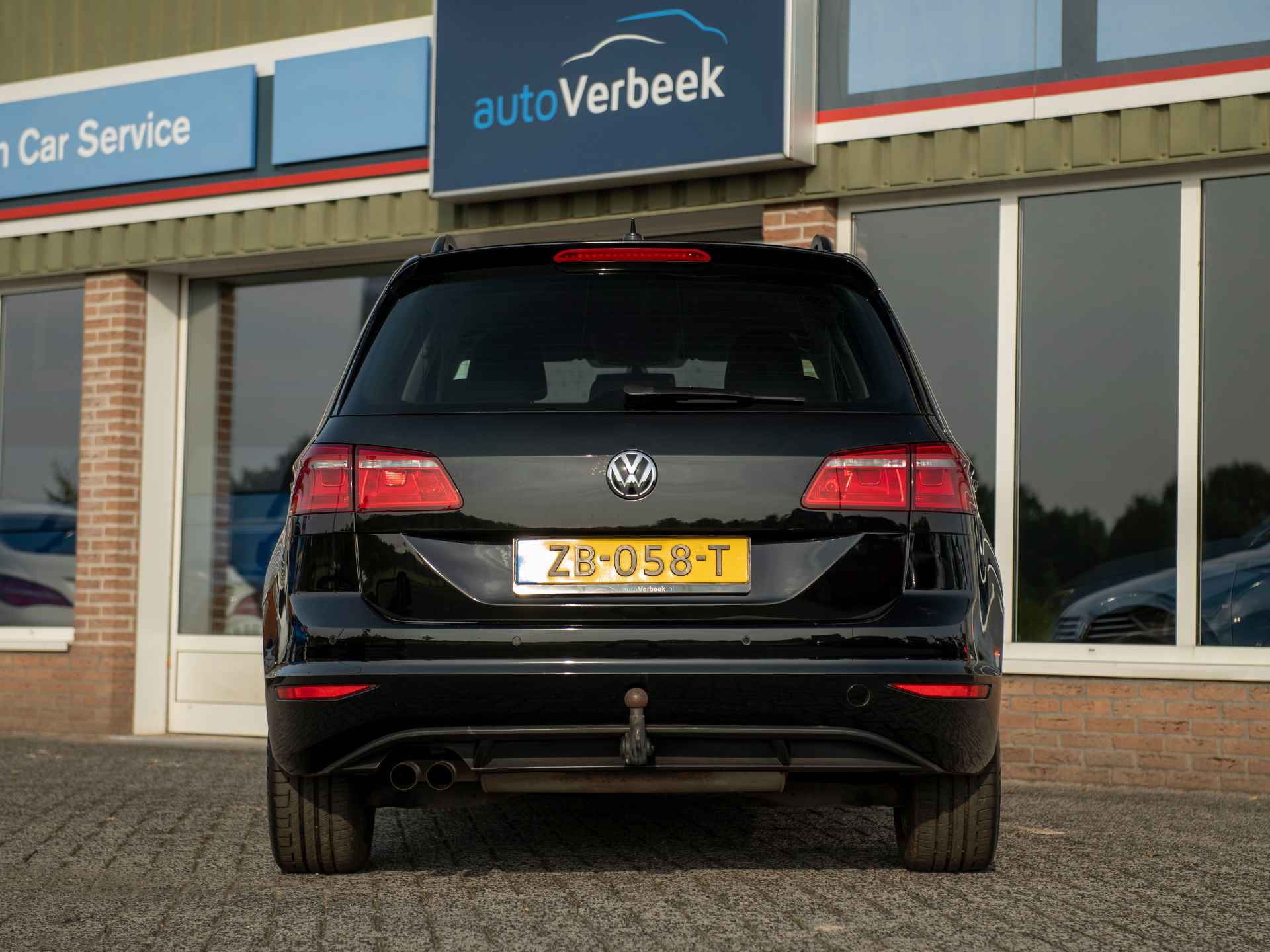 Volkswagen Golf Sportsvan 1.4TSi 150pk DSG Highline | Navi Pro | ACC | Trekhaak wegklapbaar | Parkassist | Bi-Xenon Adaptief - 14/46