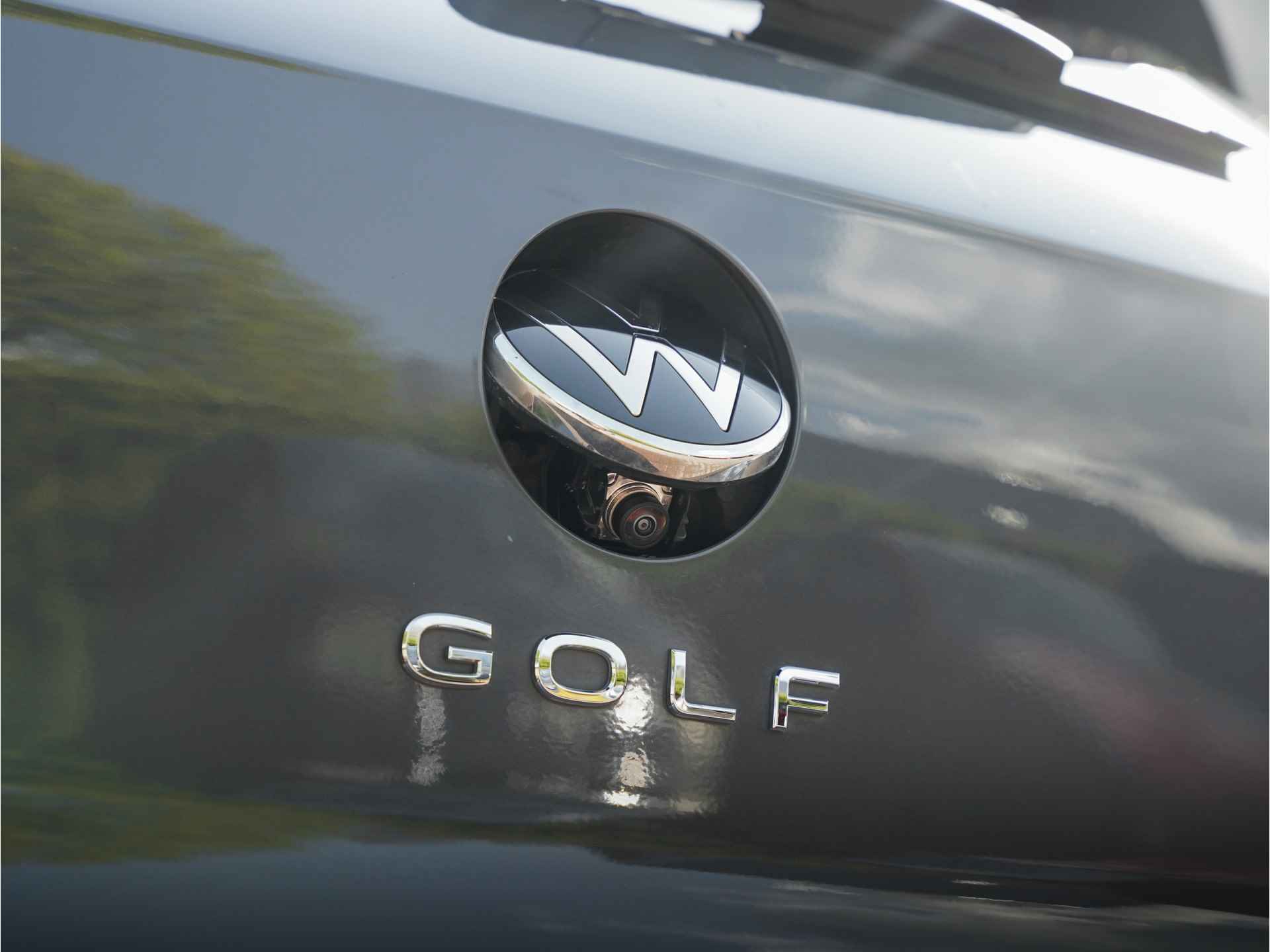 Volkswagen Golf 1.0 eTSI Life Panoramadak |Lederen Bekleding |Adaptive Cruis Control - 53/54