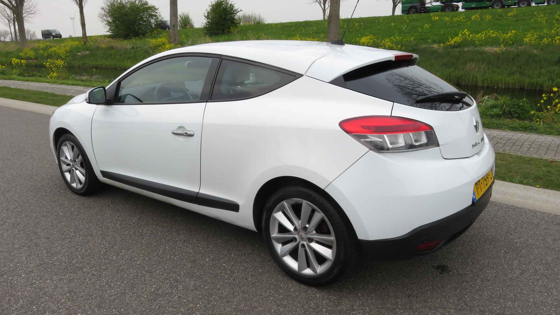 Renault Mégane Coupe 1.4 TCe ** NAVI ** LEDER ** MOTOR DEFECT ** - 4/21