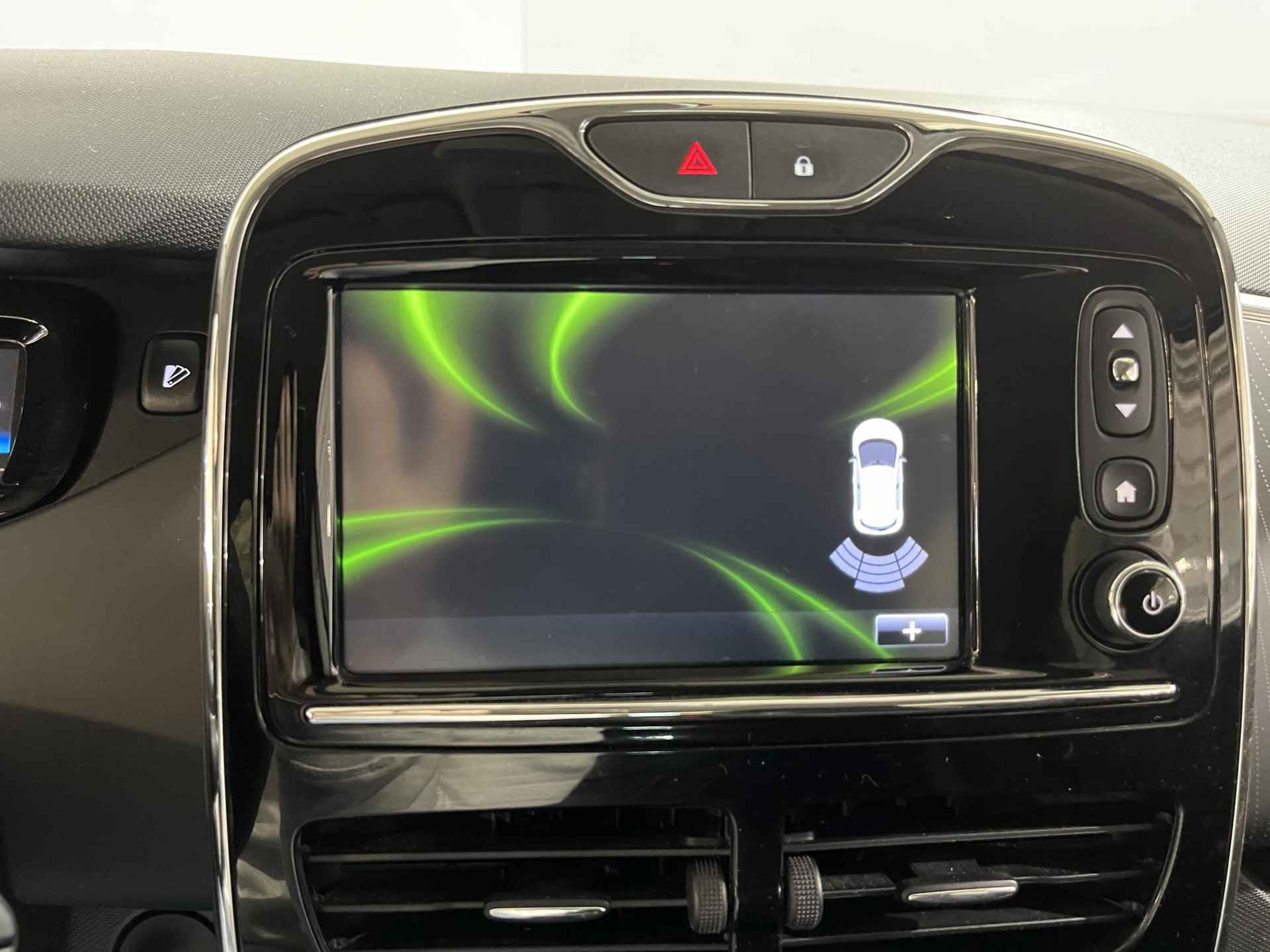 Renault ZOE R90 Intens 41 kWh (ex Accu) Automaat | Subsidie Mogelijkheid | Lichtmetalen Velgen | Privacy Glass | Climate Control | Cruise Control | Licht & Regen Sensor | - 19/30