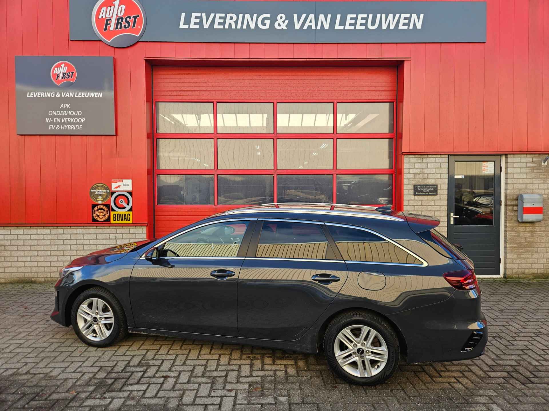 Kia Ceed Sportswagon 1.0 T-GDi DynamicPlusLine/ Stoel + Stuur verwarming/ Navigatie/ Rijklaarprijs - 2/24