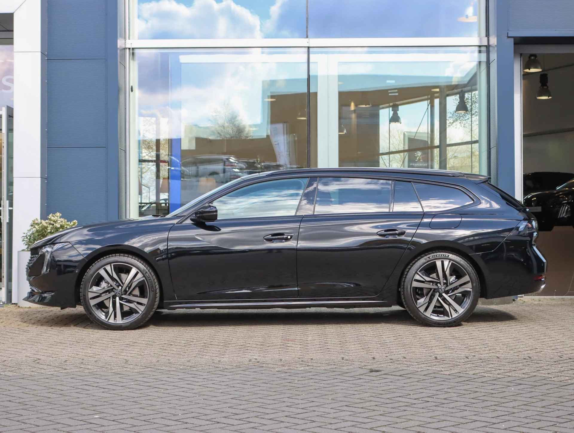 Peugeot 508 SW 1.6 HYbrid 180 PK GT | Panoramadak | T.Haak | AppleCarPlay/AndroidAuto | Keyless Entry | - 3/55