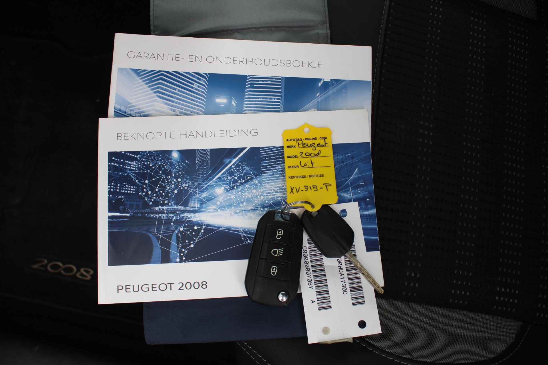 Peugeot 2008 1.2 PureTech Allure | Airco | Cruise | 16" LM | - 31/31