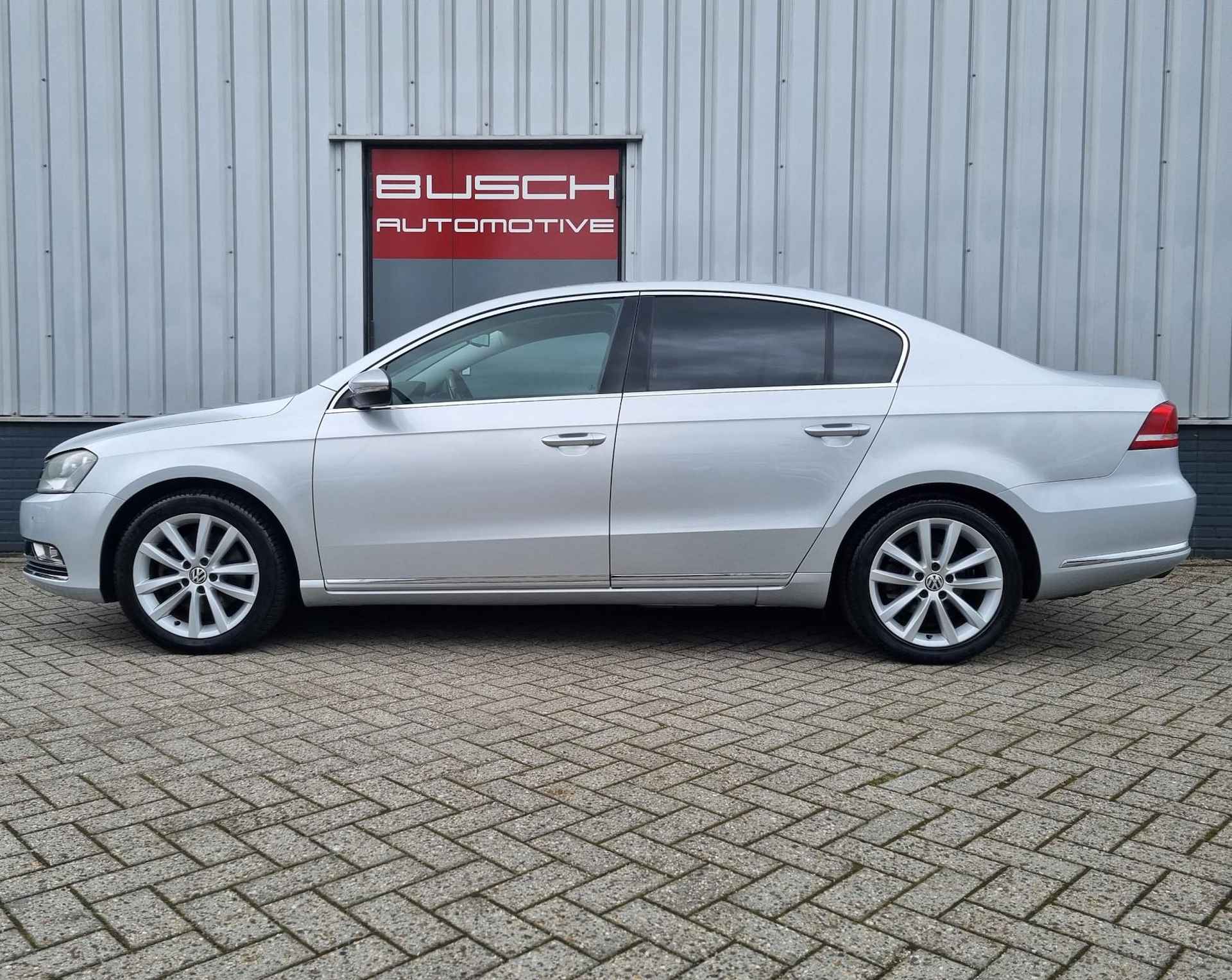 Volkswagen Passat 1.4 TSI Highline BlueMotion CRUISE CONTROL - 42/58