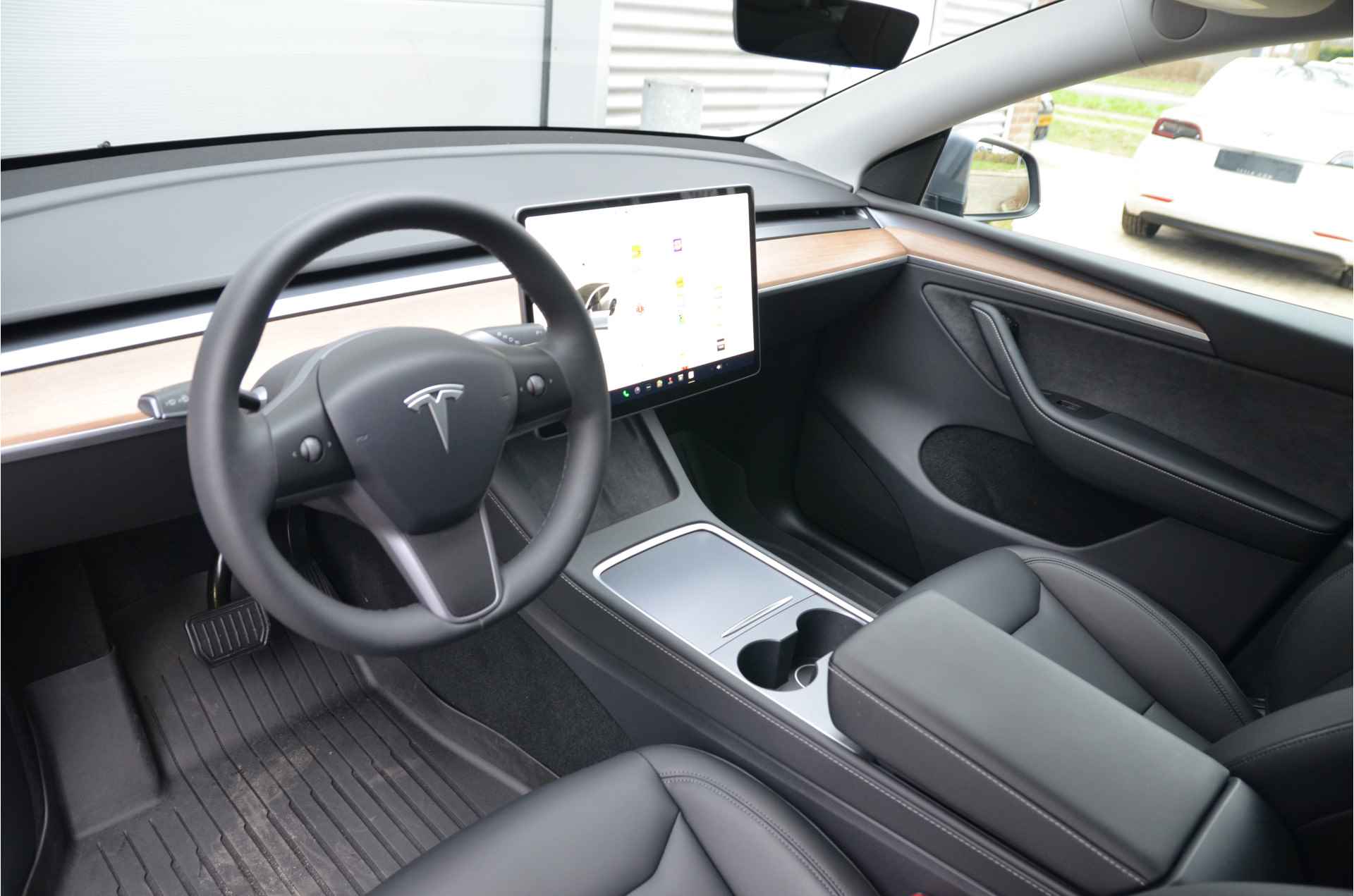 Tesla Model Y Long Range AWD 75 kWh Trekhaak, 20" velgen, AutoPilot - 10/35