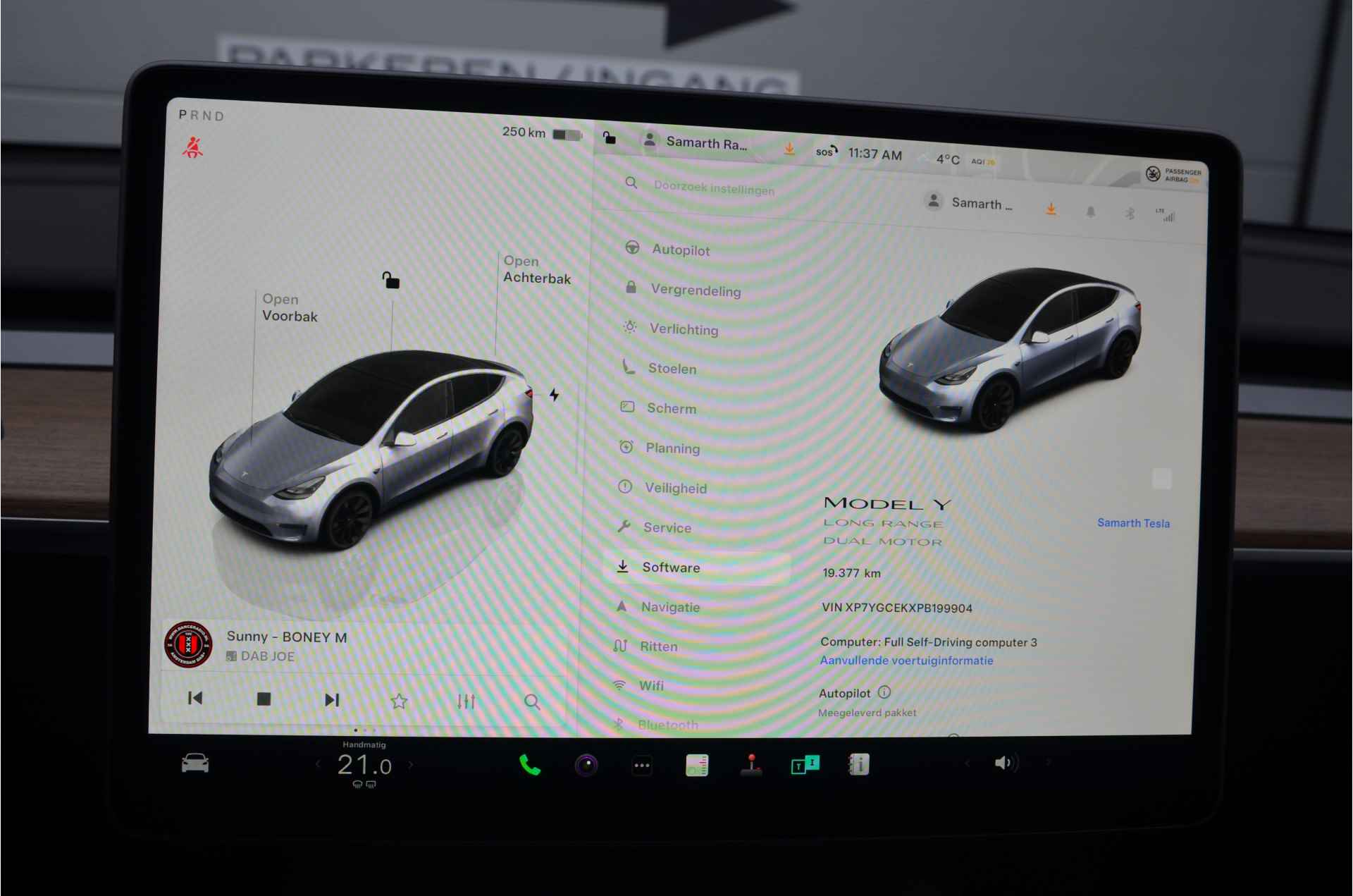 Tesla Model Y Long Range AWD 75 kWh Trekhaak, 20" velgen, AutoPilot - 22/35