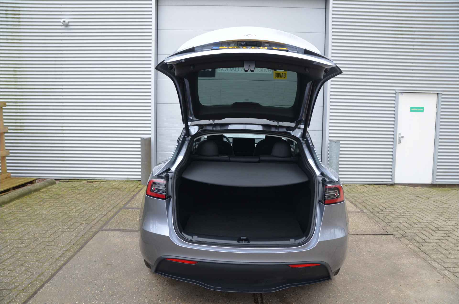 Tesla Model Y Long Range AWD 75 kWh Trekhaak, 20" velgen, AutoPilot - 33/35