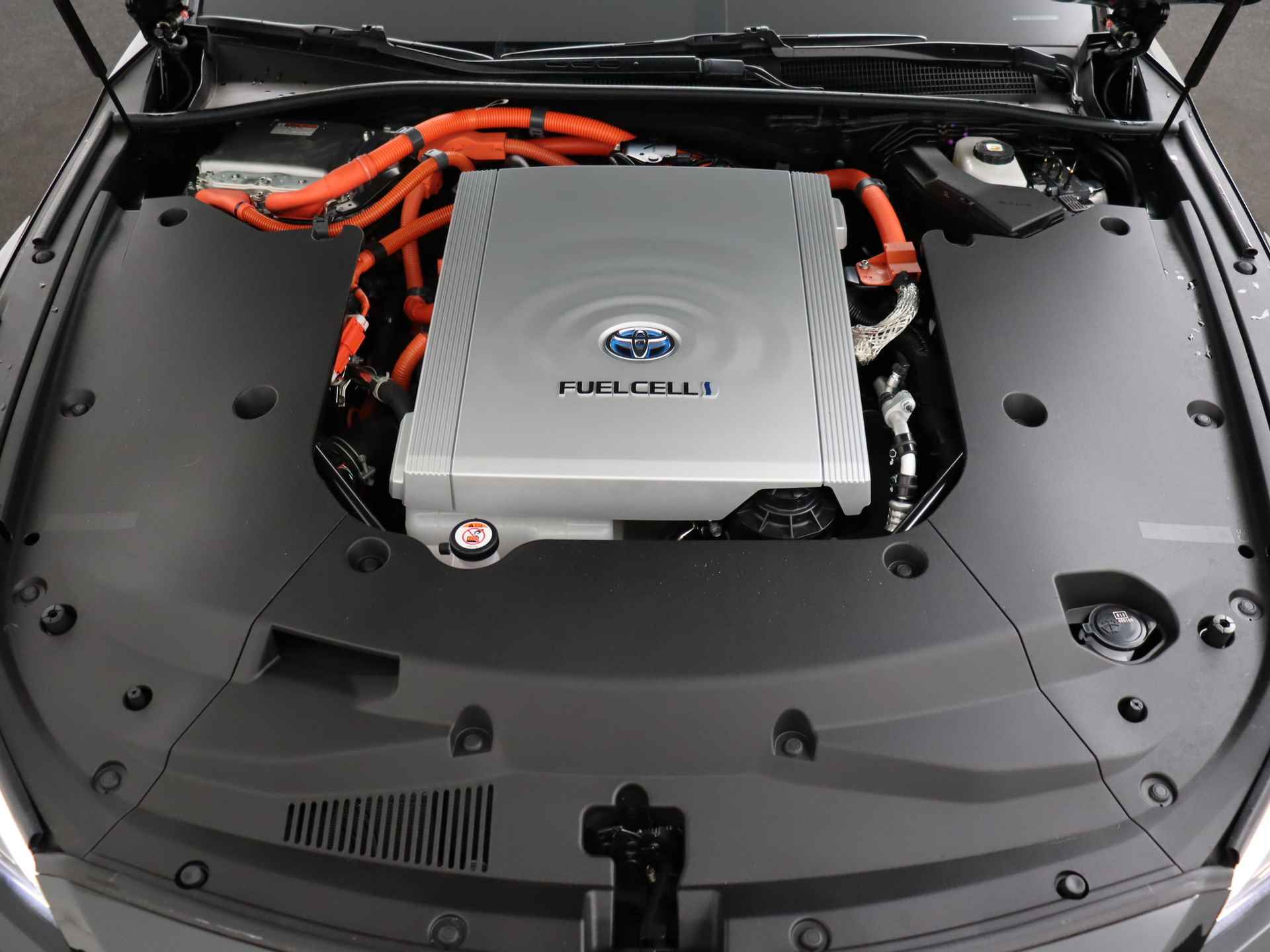 Toyota Mirai Prestige | Waterstof | Bijtelling 12% (2021) | Panoramadak | Stoelkoeling- & verwarming | - 31/75