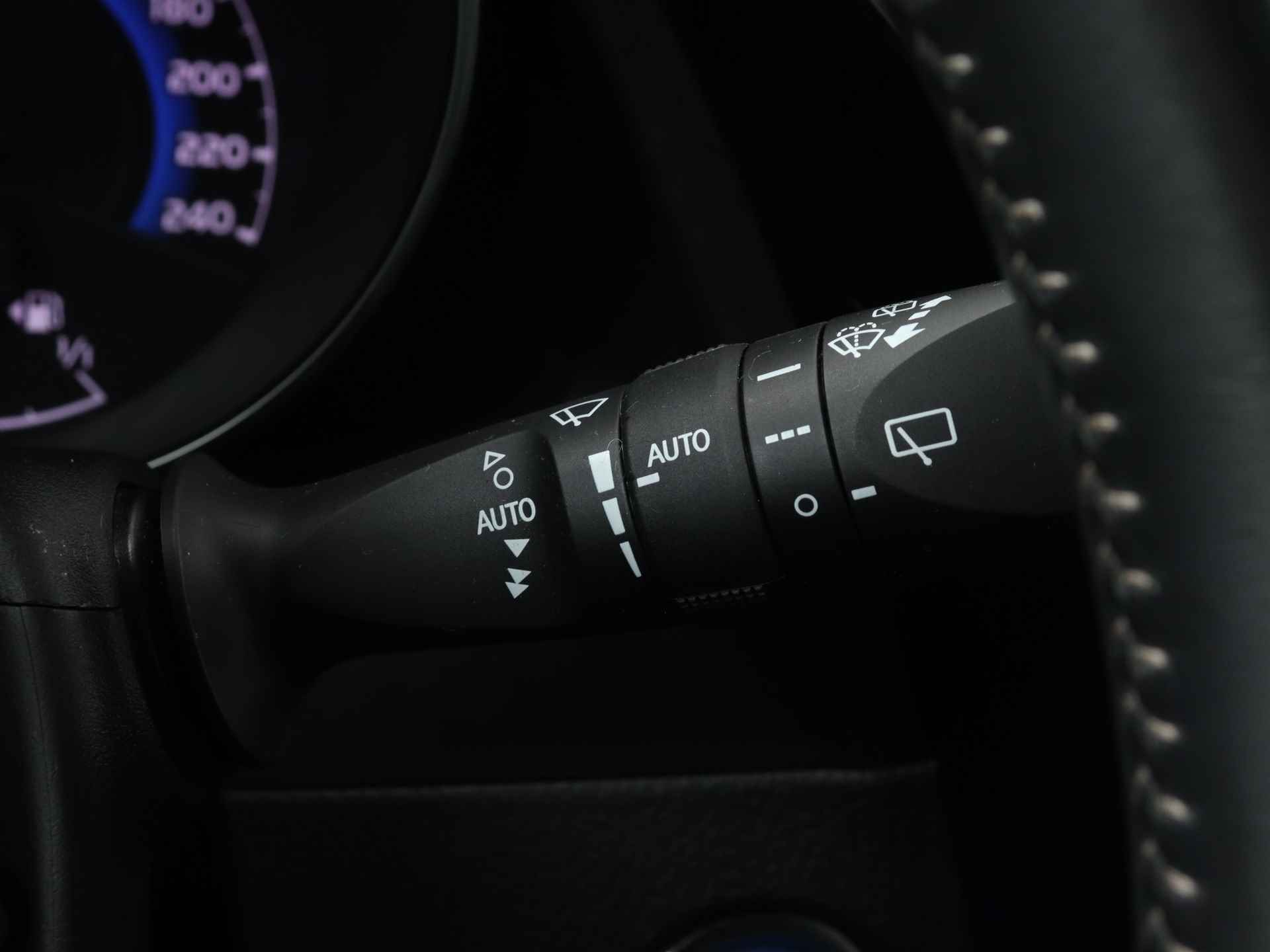 Toyota Auris Touring Sports 1.8 Hybrid Dynamic | Trekhaak | Navigatie | Cruise control | - 25/42