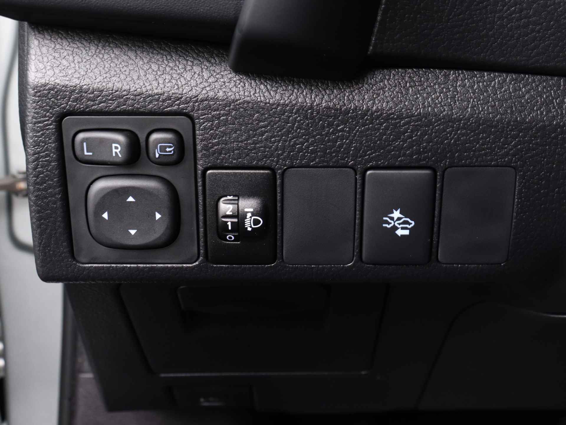 Toyota Auris Touring Sports 1.8 Hybrid Dynamic | Trekhaak | Navigatie | Cruise control | - 34/42