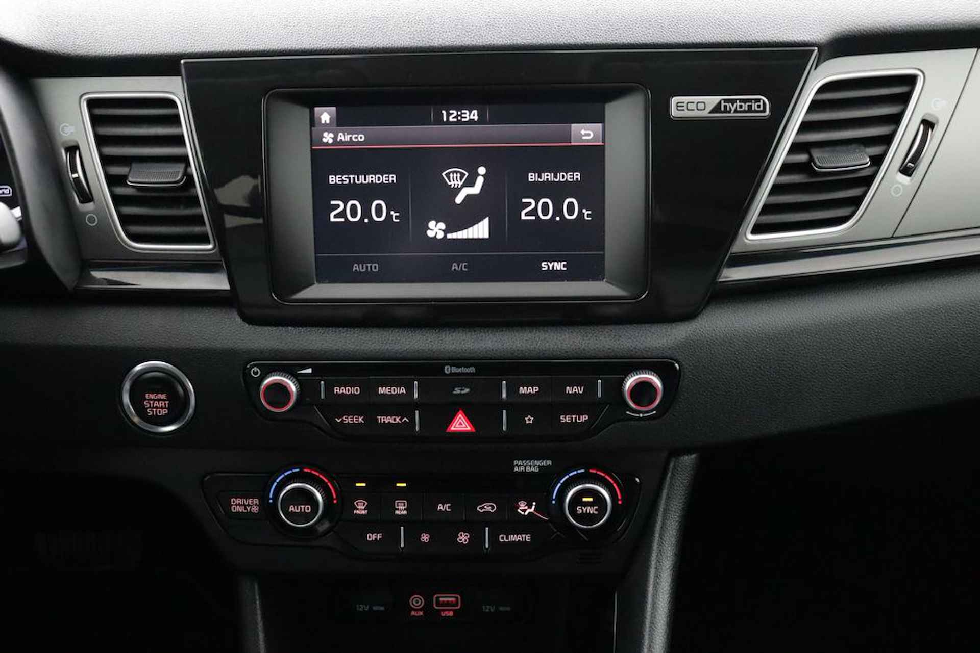 Kia Niro 1.6 GDi Hybrid DynamicPlusLine - Cruise Control Adaptief - Apple Carplay/Android Auto - Stoel-/stuurverwarming - Navigatie - Climate Control - Fabrieksgarantie tot 06-2026 - 27/57