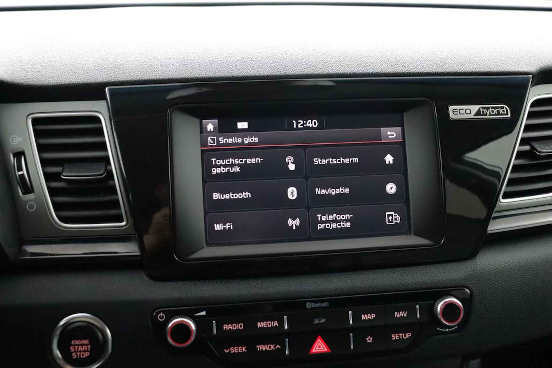 Kia Niro 1.6 GDi Hybrid DynamicPlusLine - Cruise Control Adaptief - Apple Carplay/Android Auto - Stoel-/stuurverwarming - Navigatie - Climate Control - Fabrieksgarantie tot 06-2026 - 47/57