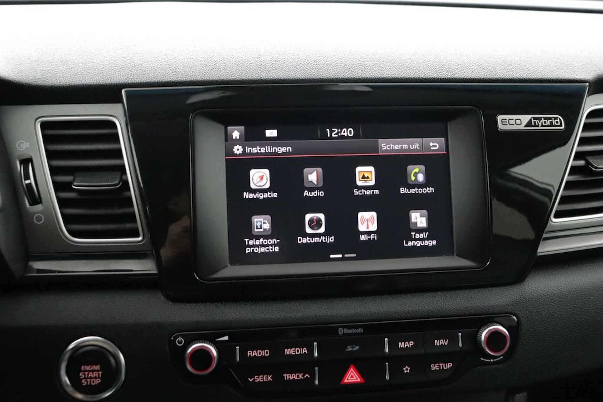 Kia Niro 1.6 GDi Hybrid DynamicPlusLine - Cruise Control Adaptief - Apple Carplay/Android Auto - Stoel-/stuurverwarming - Navigatie - Climate Control - Fabrieksgarantie tot 06-2026 - 48/57