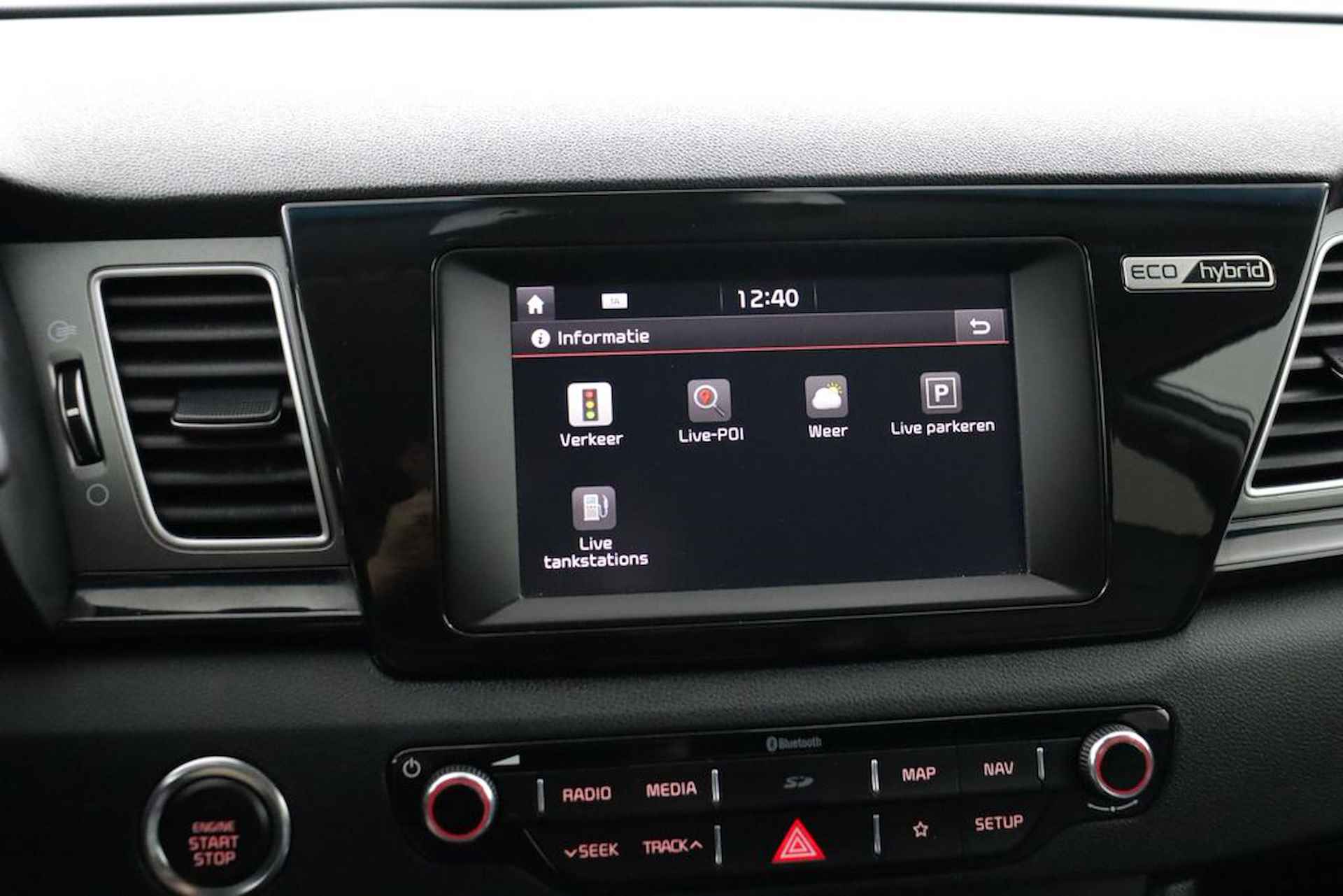 Kia Niro 1.6 GDi Hybrid DynamicPlusLine - Cruise Control Adaptief - Apple Carplay/Android Auto - Stoel-/stuurverwarming - Navigatie - Climate Control - Fabrieksgarantie tot 06-2026 - 50/57