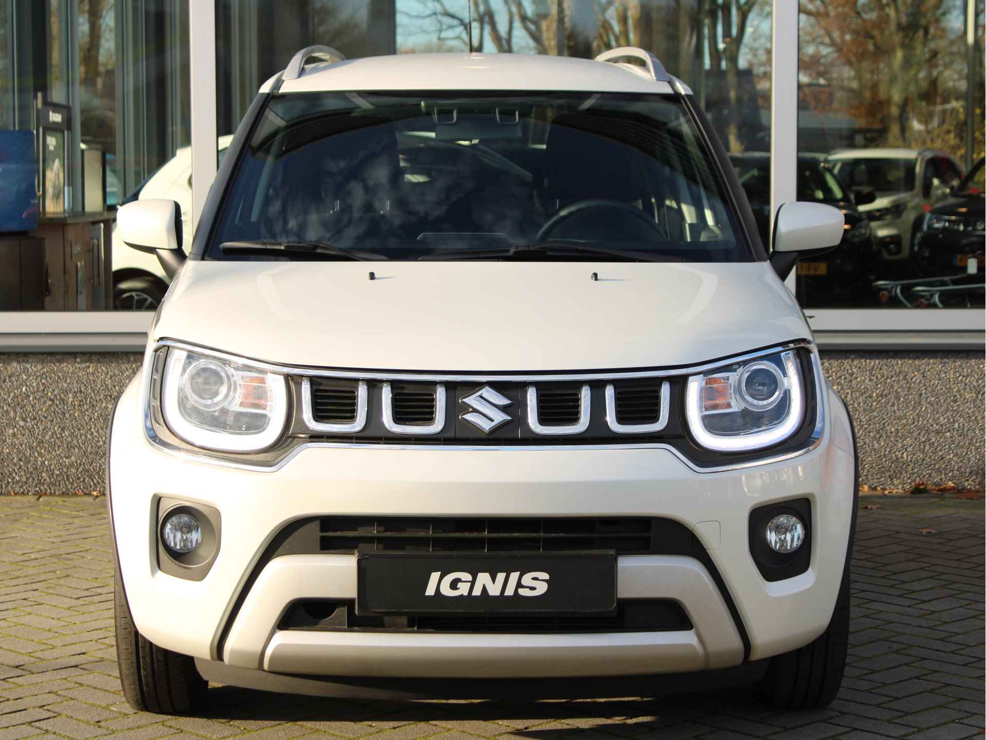 Suzuki Ignis 1.2 Smart Hybrid Select Volautomaat Multimediasysteem, Airconditioning, Parkeercamera, Navigatie, Stoelverwarming - 34/36