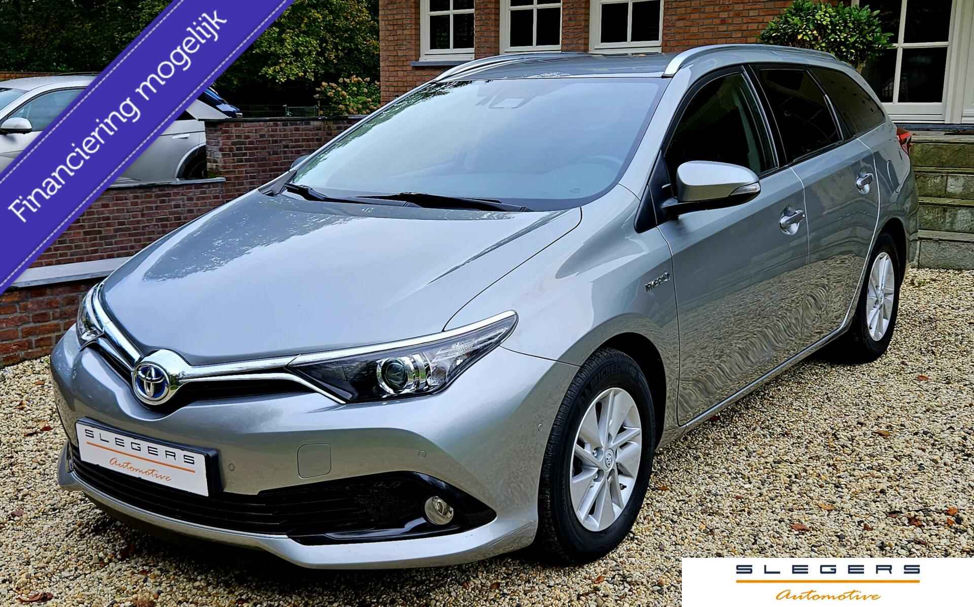 Toyota Auris Touring Sports 1.8 Hybrid Energy Plus  Afneembare Trekhaak  Lederen bekleding Stoelverwarming - 1/32