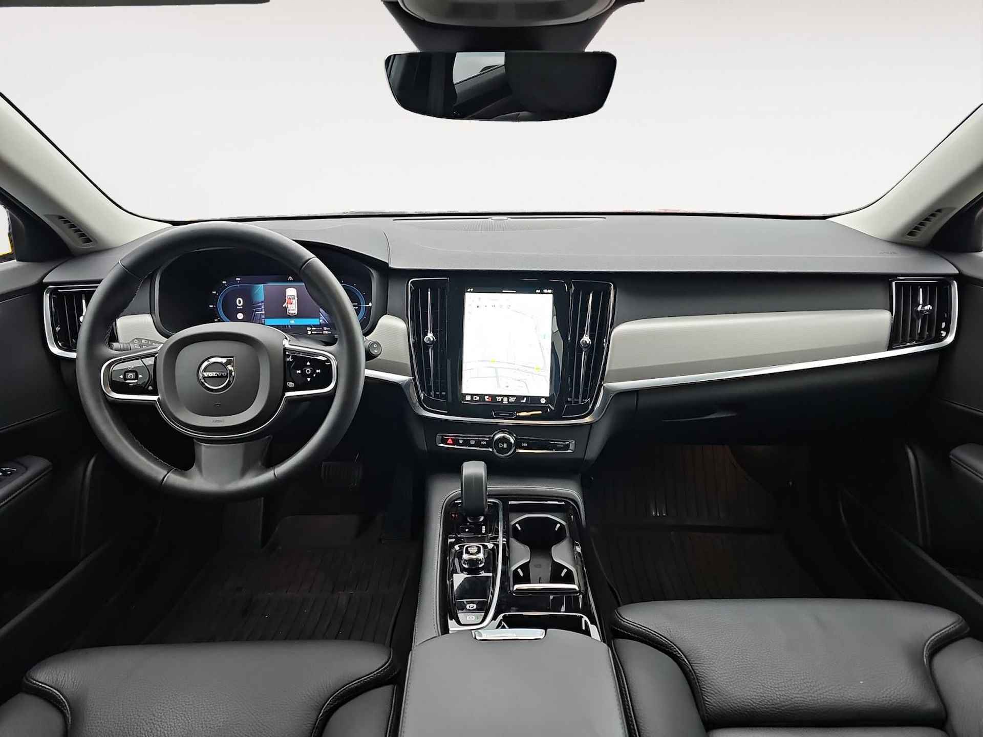 Volvo V90 2.0 T6 Plug-in hybrid AWD Plus Bright Volvo V90 2.0 T6 Recharge AWD Plus Bright | 360 graden camera | Stoel- en stuurverwarming | Elektrische voorstoelen met geheugenfunctie | Elektrische achterklep | Navigatie - 14/31