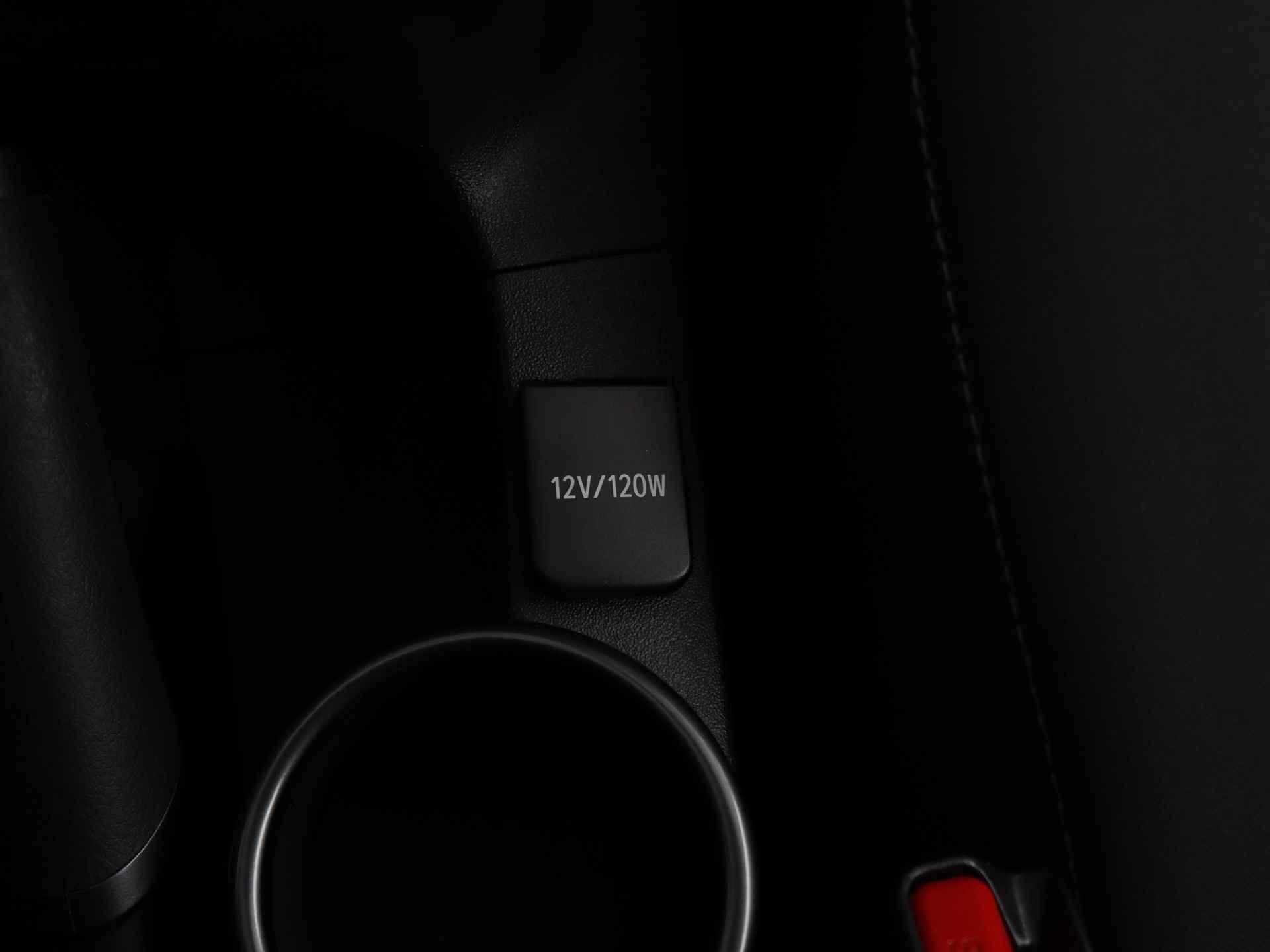 Toyota Verso 1.6 VVT-i SkyView Edition | Navigatie | Panoramadak | Camera | - 36/44