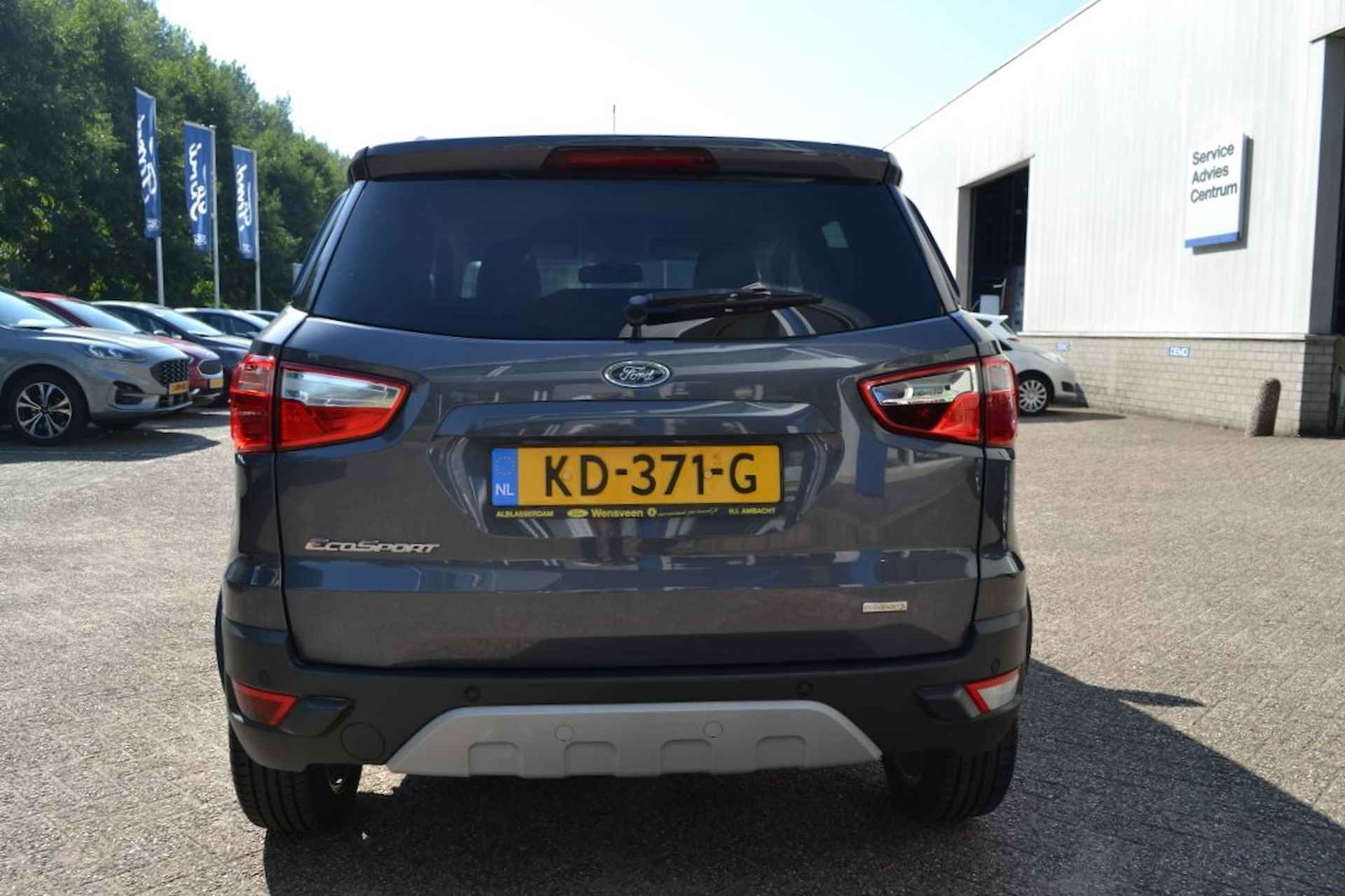 Ford Ecosport 1.0T 125pk ECOBOOST Titanium |  Navi/PDC/Winterpack - 8/30