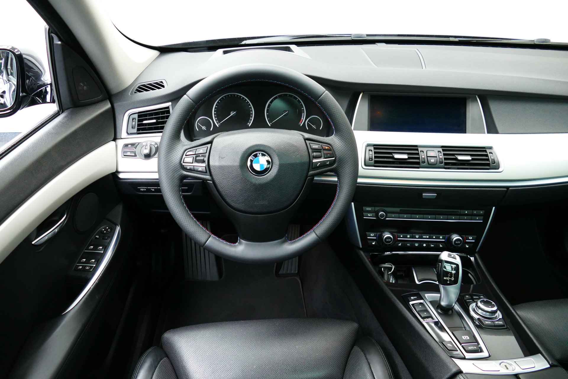 BMW 5 Serie Gran Turismo 535i 306PK High Executive. Panodak, Leer, Camera, Stoelverw, 18"LMV, Xenon - 15/41