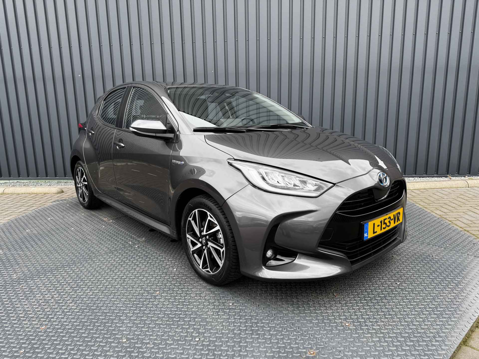 Toyota Yaris 1.5 Hybrid Dynamic | Navi | Prijs Rijklaar!! - 7/38