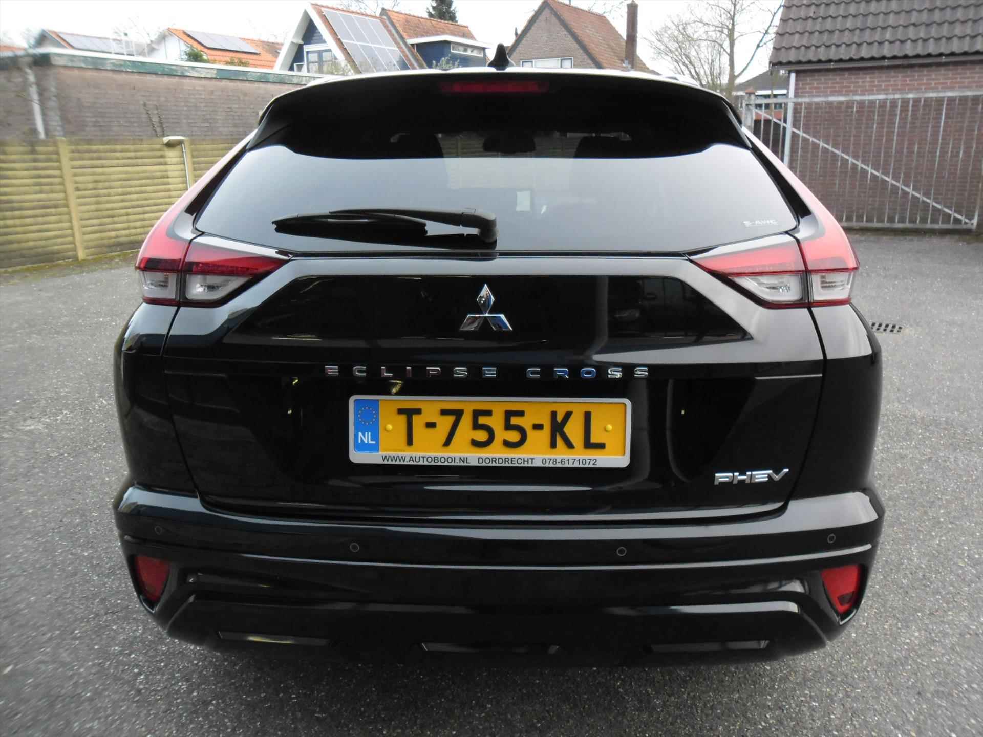 Mitsubishi Eclipse Cross 2.4 PHEV 4WD EXECUTIVE NAV ECC 1/2 LEDER 18"LMV 360 CAMERA PDC XENON RIJKLAARPRIJS - 13/18