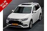 Mitsubishi Outlander PHEV 2.4 INSTYLE 4WD | PLUG IN HYBRID | V2G | FULL OPTIONS | SCHUIFDAK | ADAPTIEF CRUISE | TREKHAAK 1500KG | ALL SEASON BANDEN | ALL IN RIJKLAARPRIJS