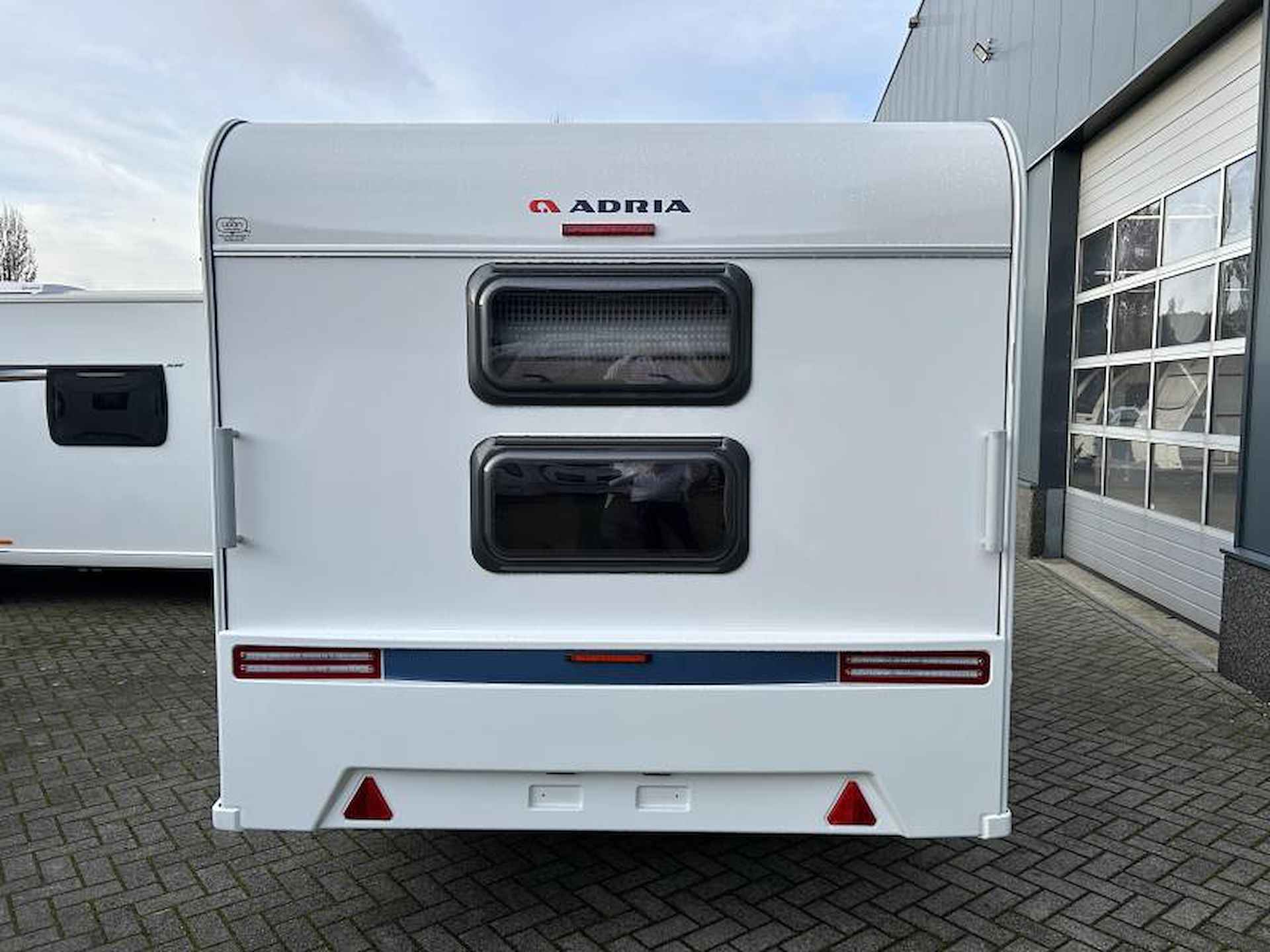 Adria Aviva 472 PK STAPELBED! - 7/9