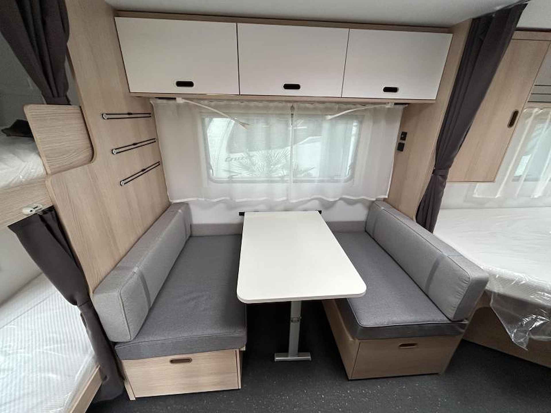 Adria Aviva 472 PK SILVER ASH - 9/19