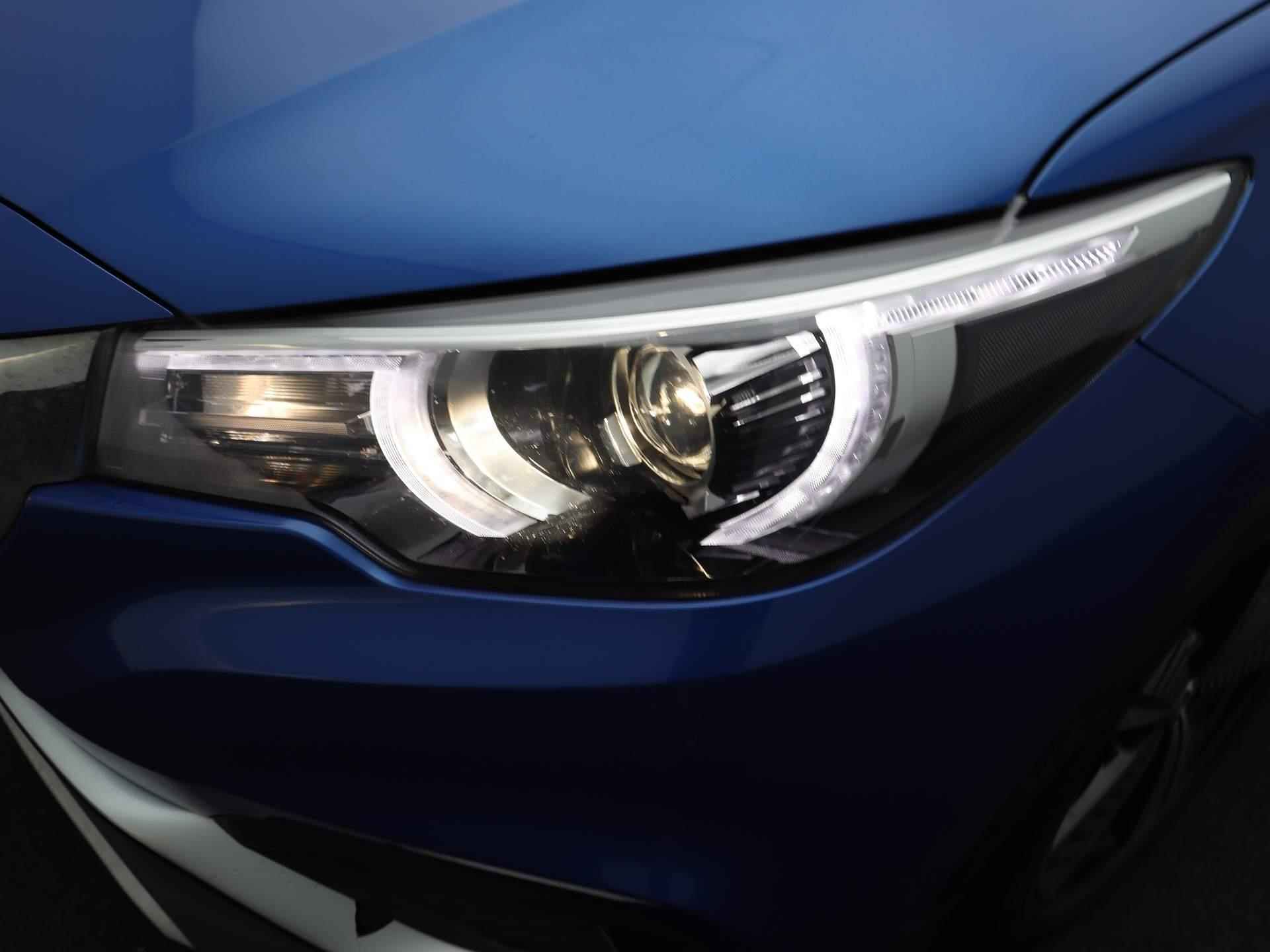 MG ZS EV Luxury 45 kWh | Leder | Panoramadak | Camera | Navi | Apple CarPlay | - 13/25