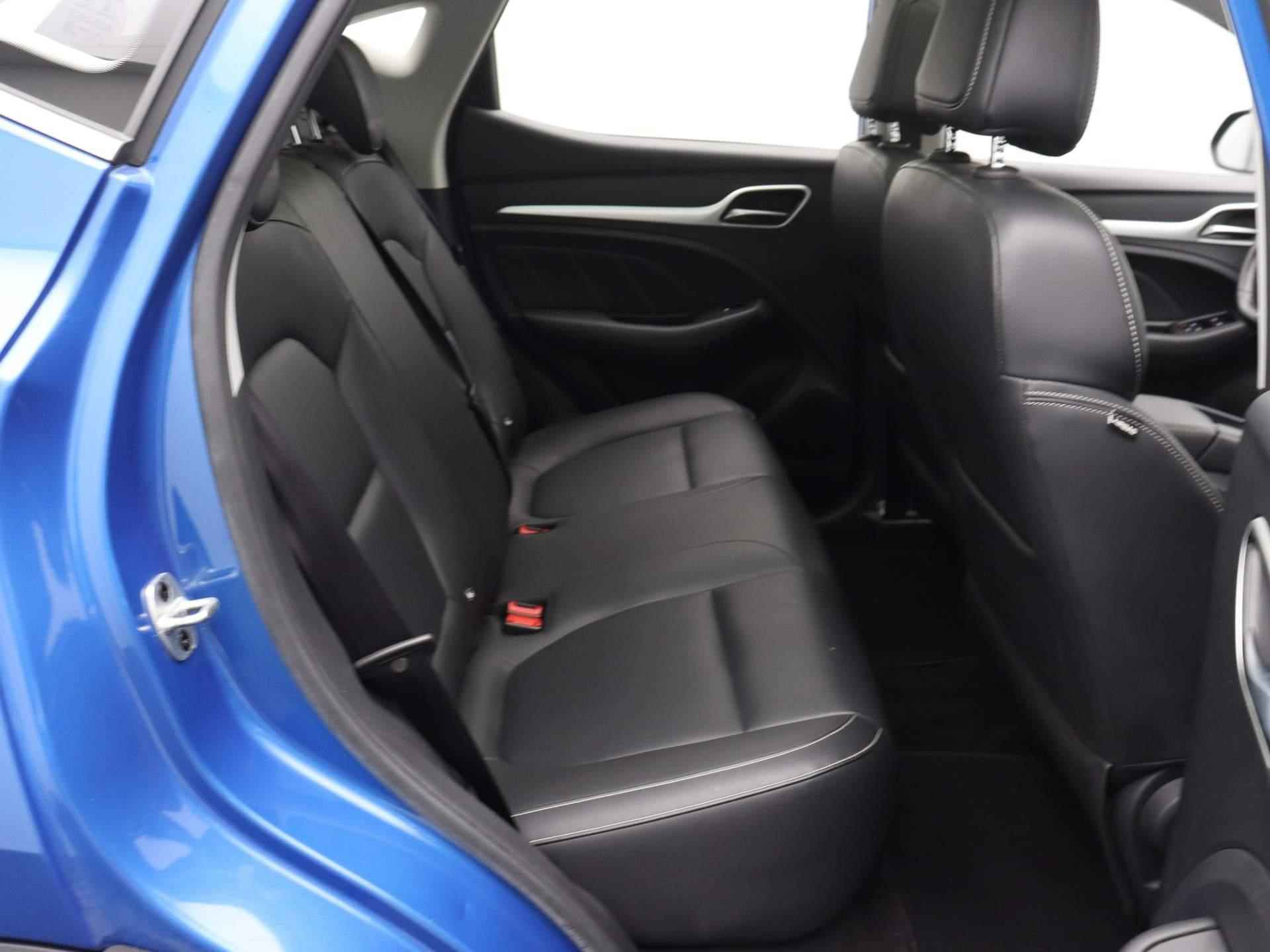MG ZS EV Luxury 45 kWh | Leder | Panoramadak | Camera | Navi | Apple CarPlay | - 23/25