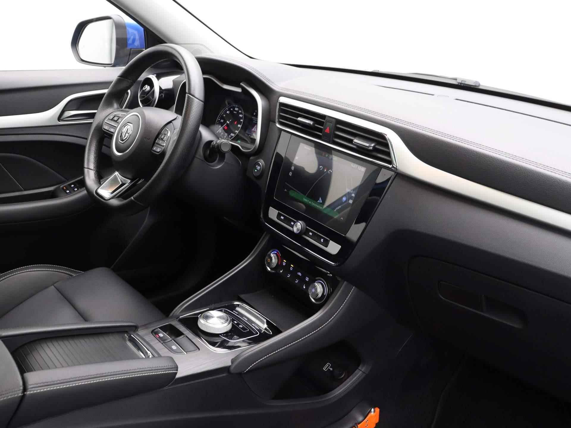 MG ZS EV Luxury 45 kWh | Leder | Panoramadak | Camera | Navi | Apple CarPlay | - 24/25