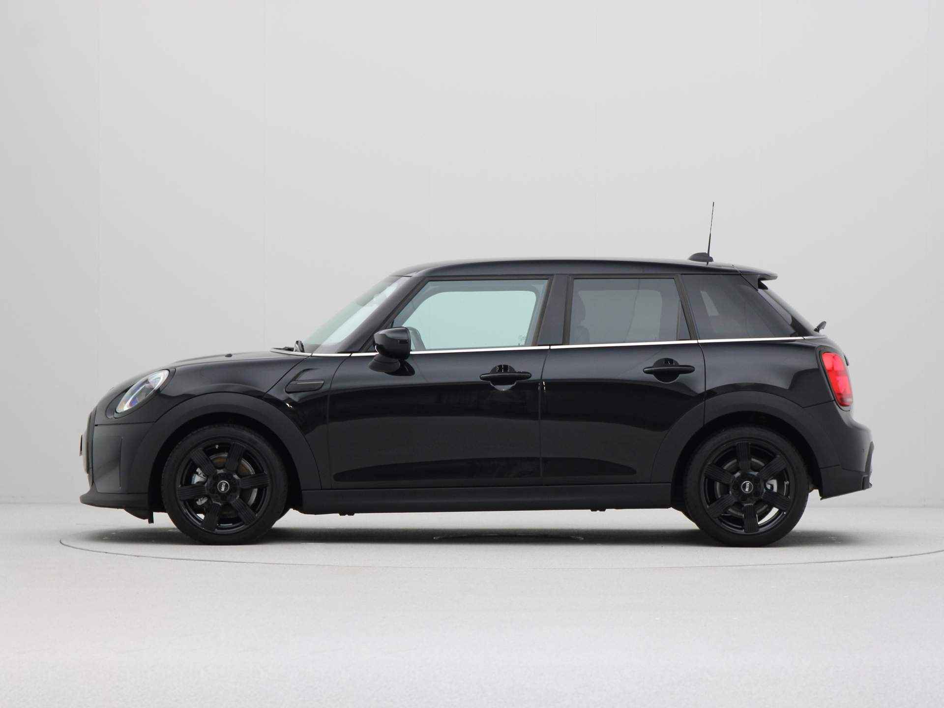 MINI 5-deurs Cooper Camden Edition Aut. - 13/22