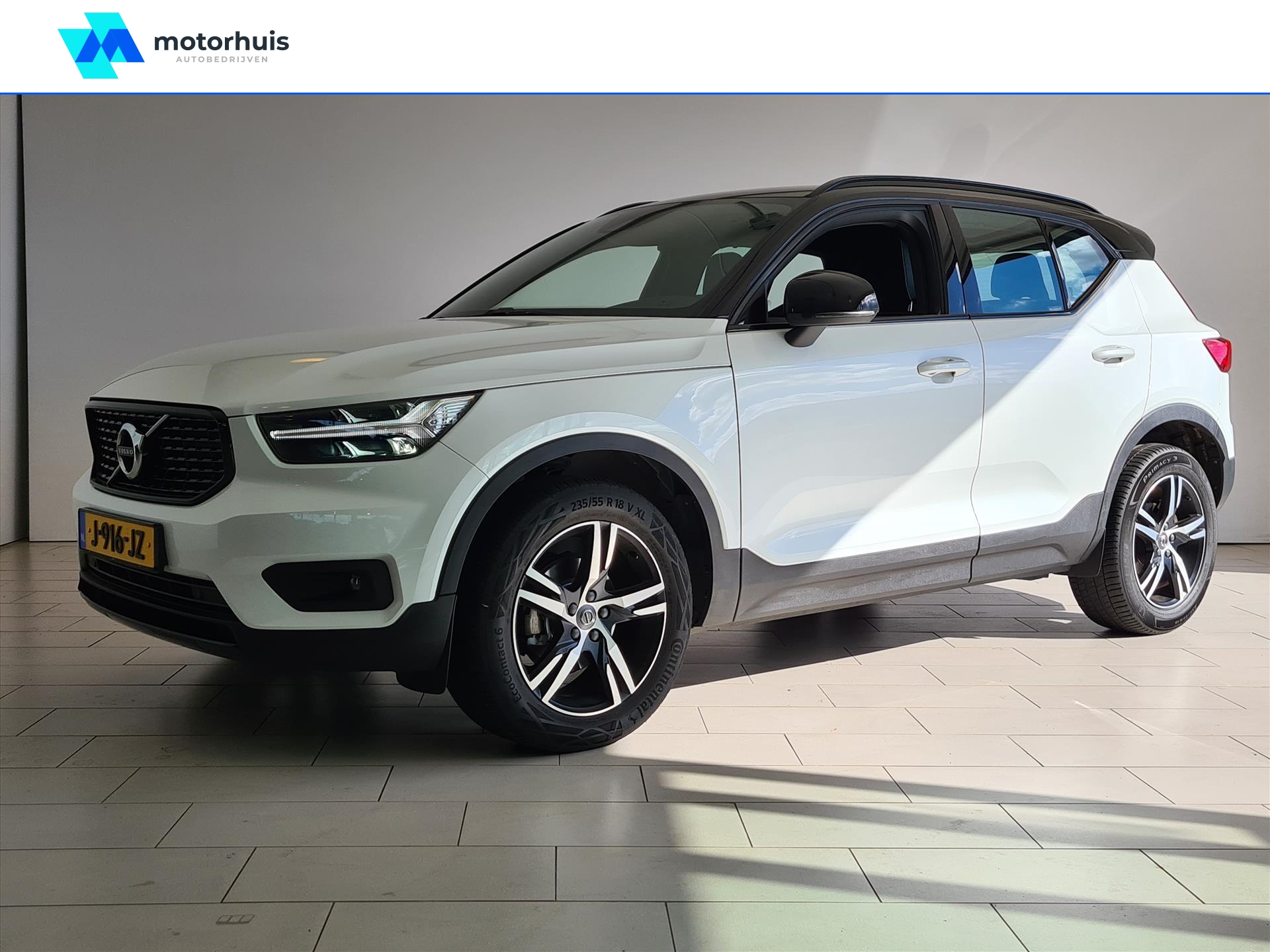 VOLVO Xc40 T2 129pk Geartronic R-Design NAVI LED LMV WINTERPACK