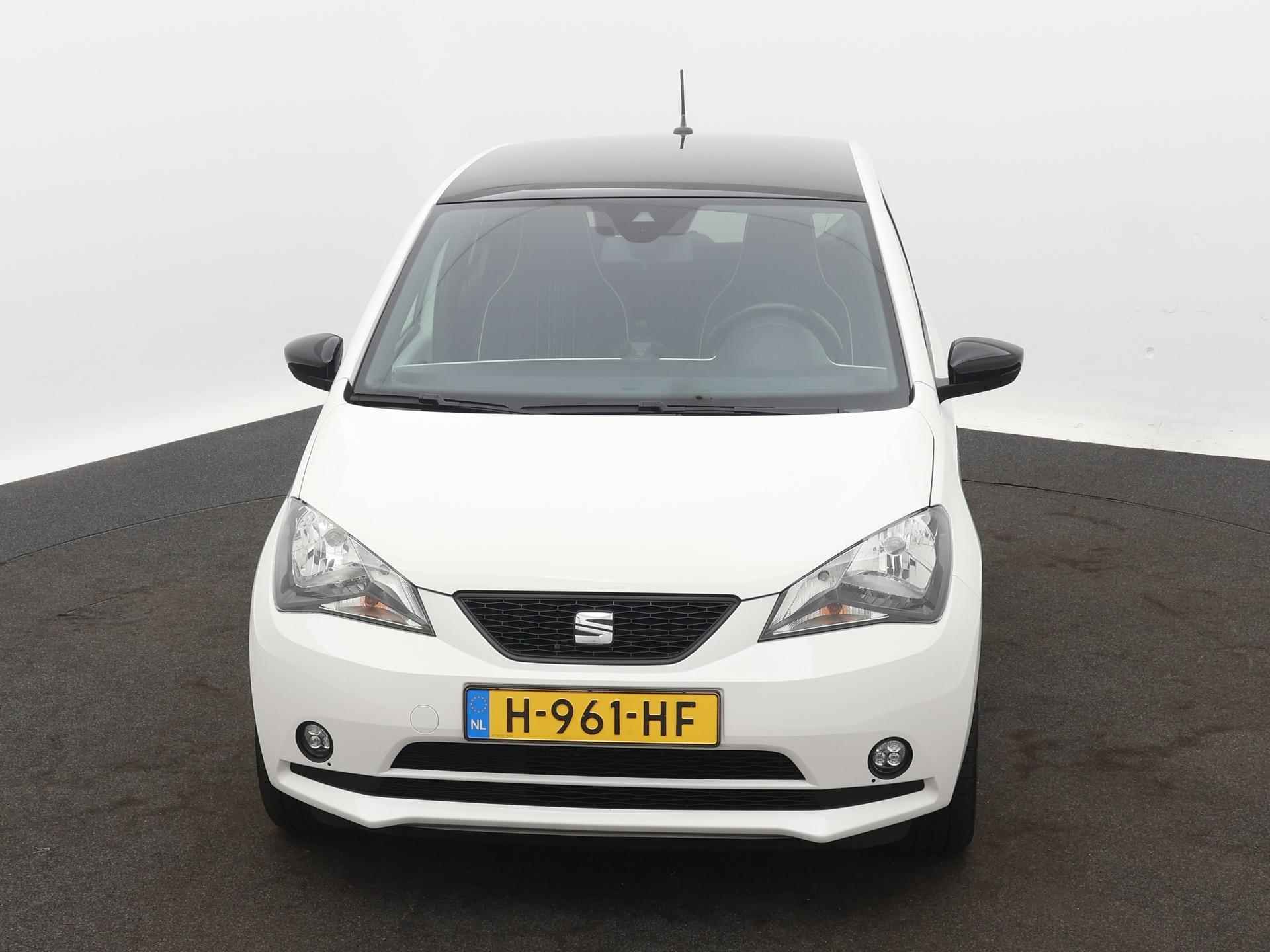 SEAT Mii Electric electric Plus | HALF-LEDER | STOELVERWARMING | PARKEERSENSOREN | - 6/24