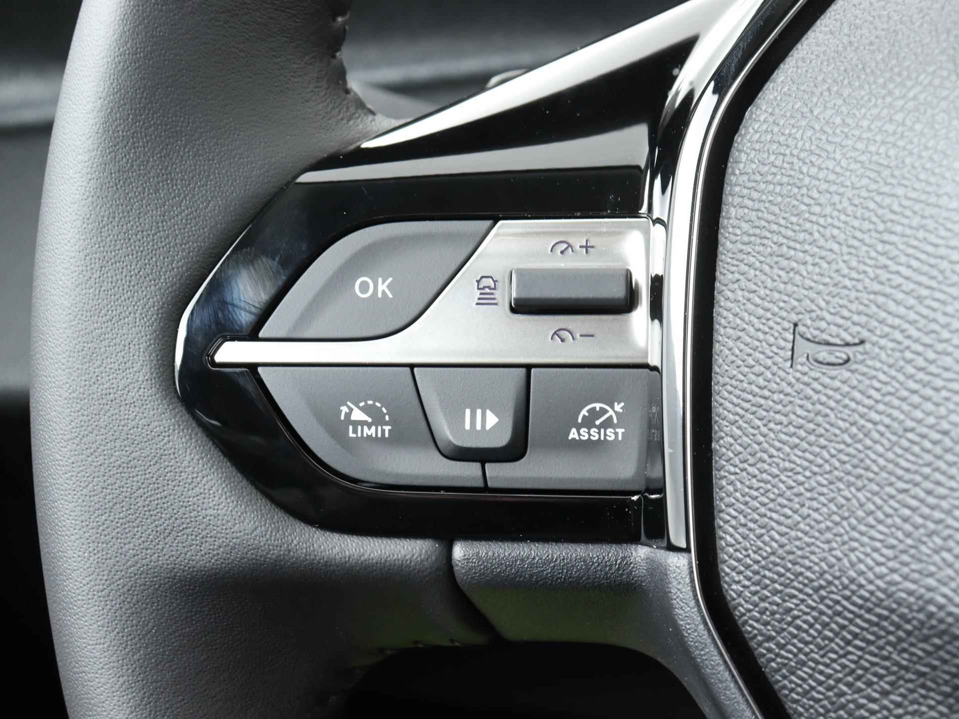 Peugeot 308 SW 1.6 HYbrid 180 Allure Automaat | Uit voorraad leverbaar | Adaptive cruise control | Keyless | Draadloze telefoonlader | Navigatie | Carplay - 16/34