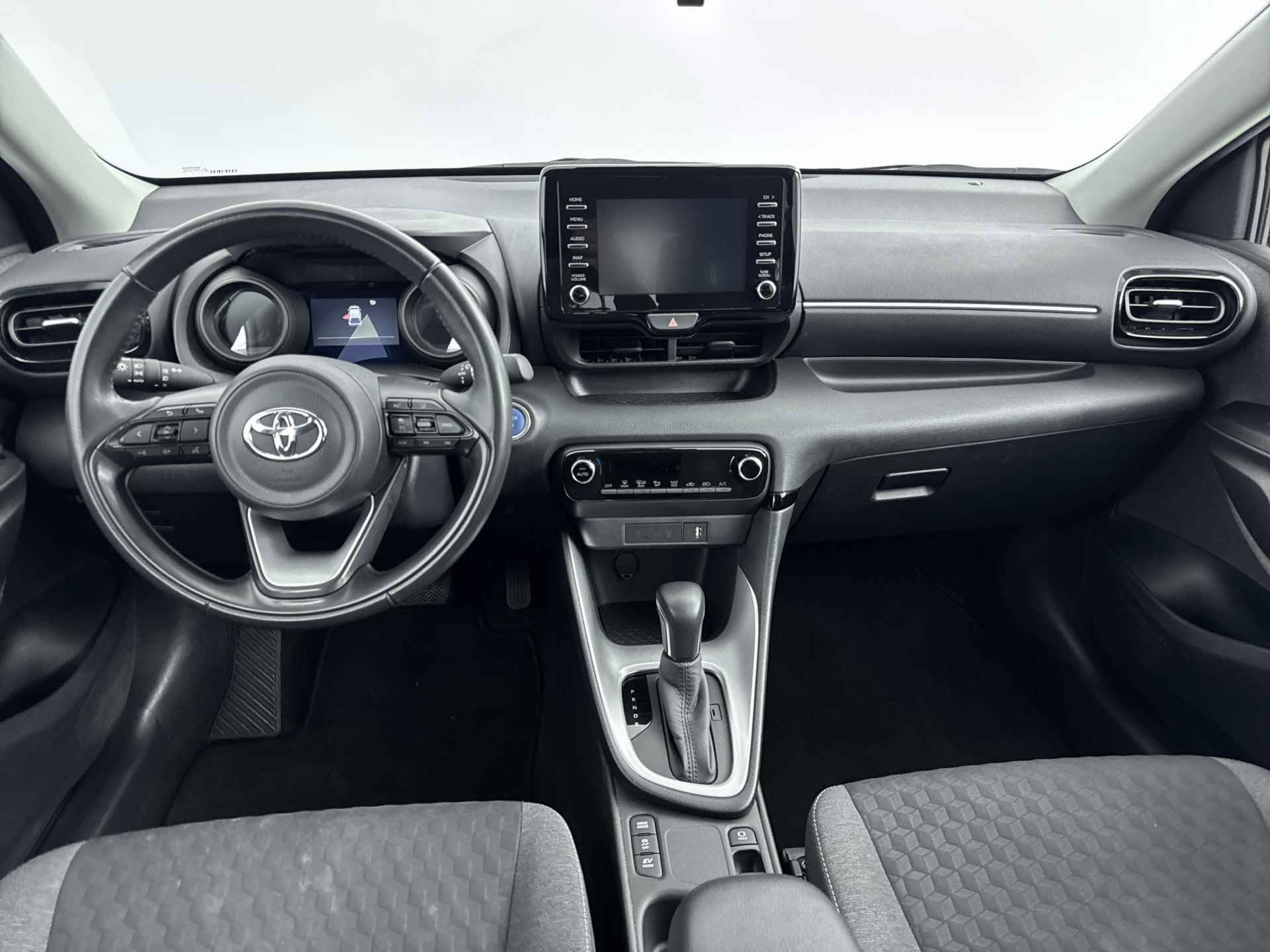 Toyota Yaris 1.5 Hybrid Dynamic | NL-Auto | Fabr Garantie t/m 05-2031 mogelijk! LETOP staat bij leseman - 6/39