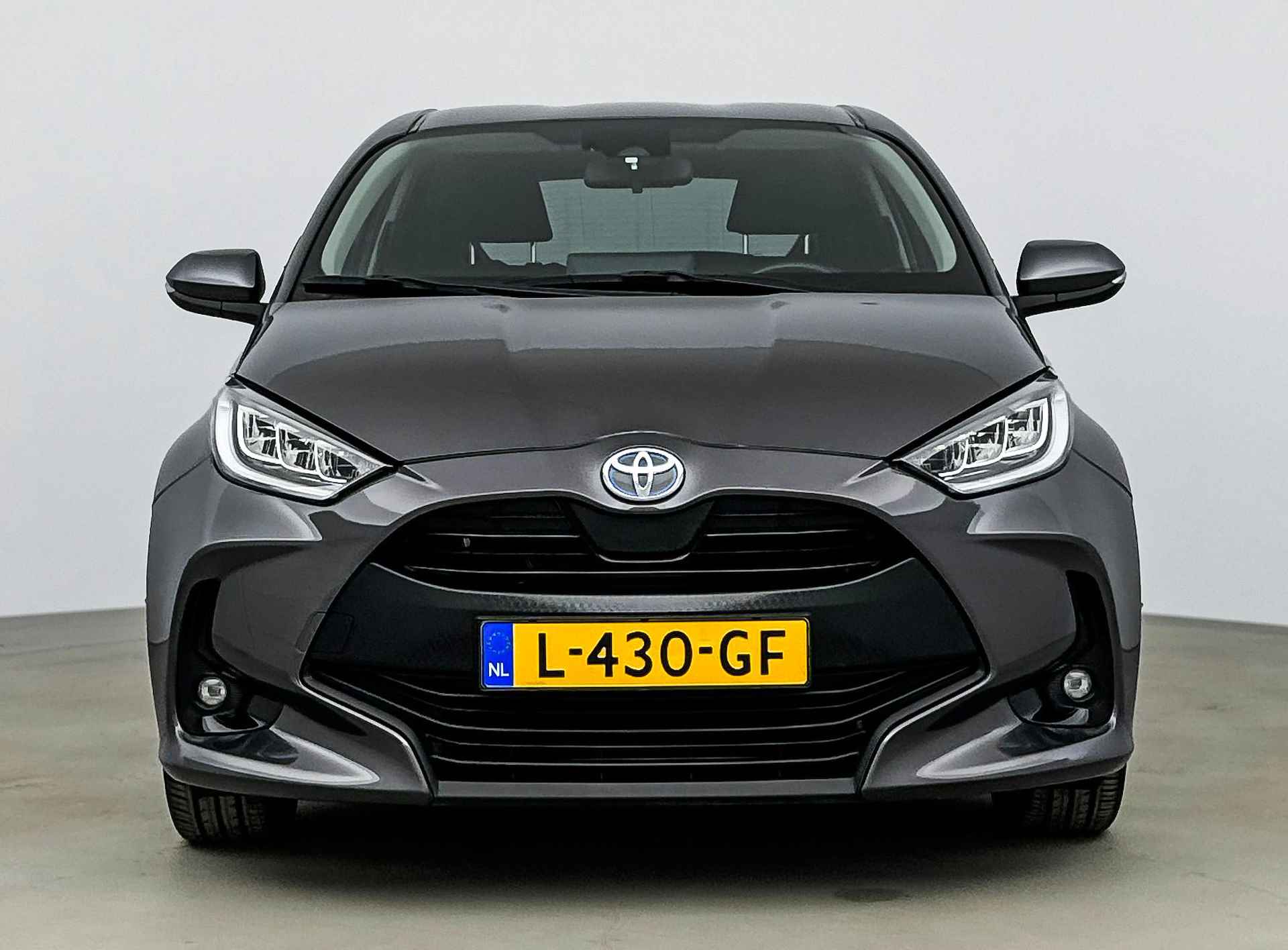 Toyota Yaris 1.5 Hybrid Dynamic | NL-Auto | Fabr Garantie t/m 05-2031 mogelijk! LETOP staat bij leseman - 28/39
