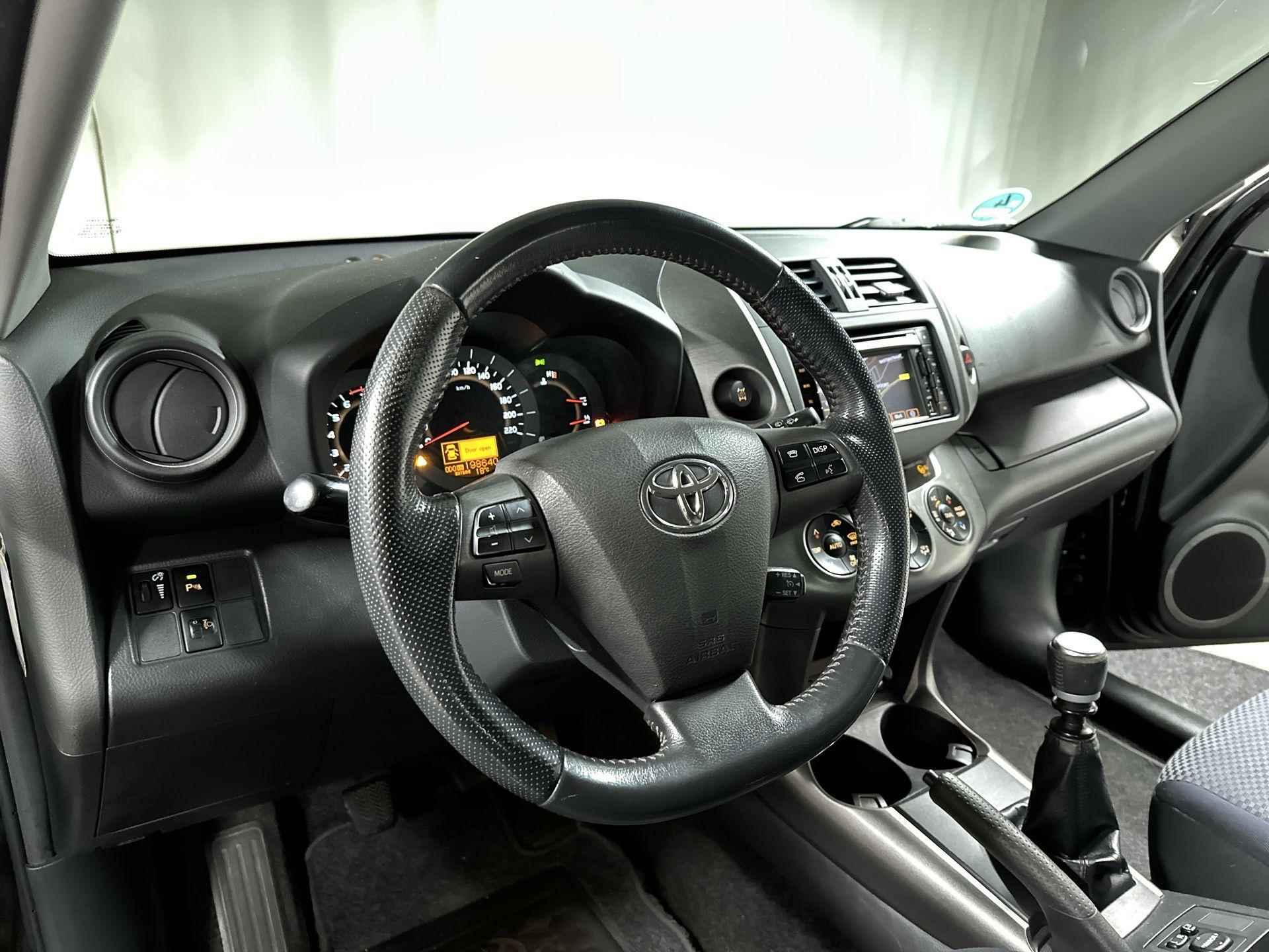 Toyota RAV4 2.0 VVTi Dynamic Trekhaak - 17/36