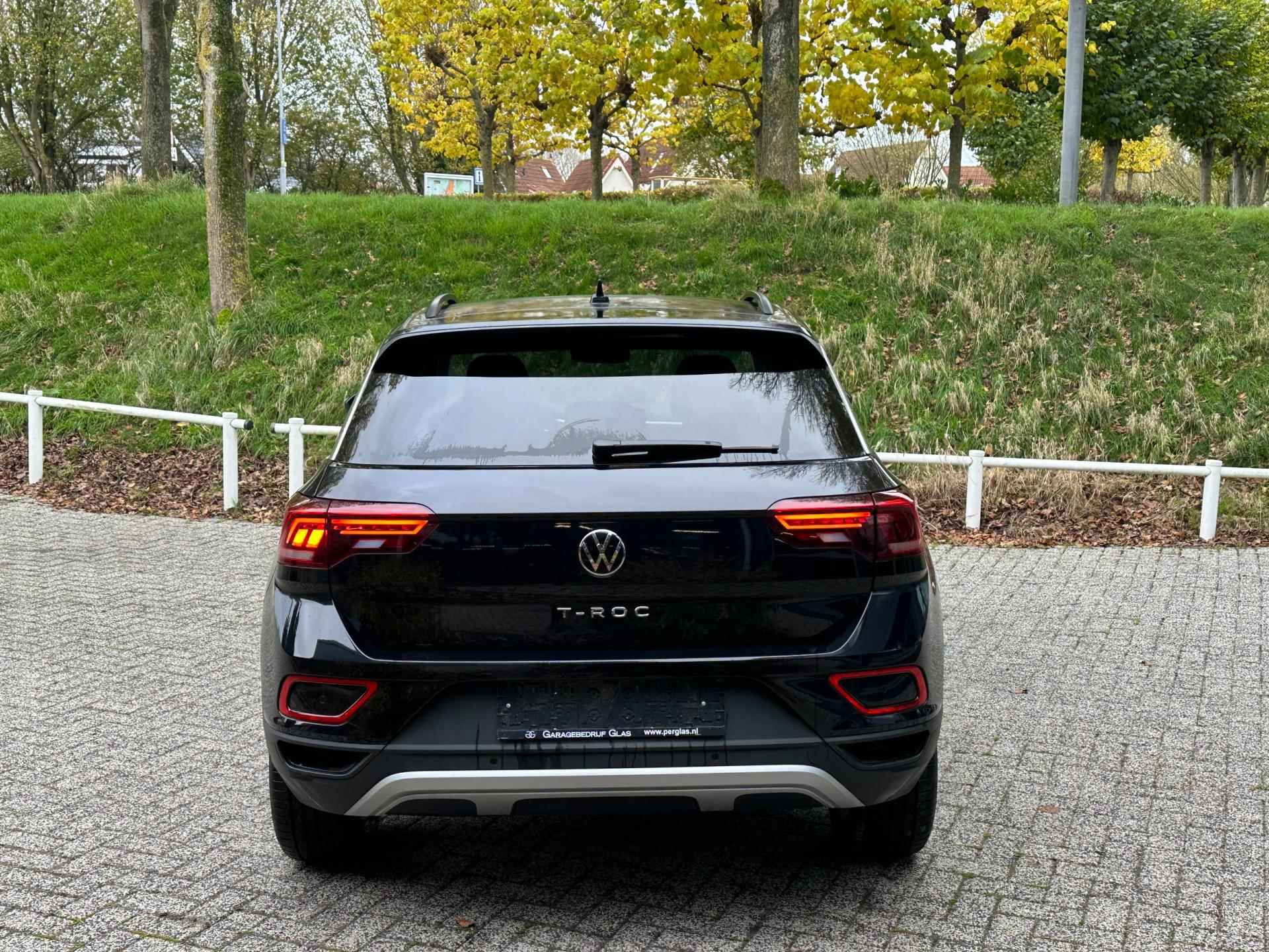 Volkswagen T-Roc 1.5 TSI Life Edition camera - stoelverw. 4681 km!!! - 5/28