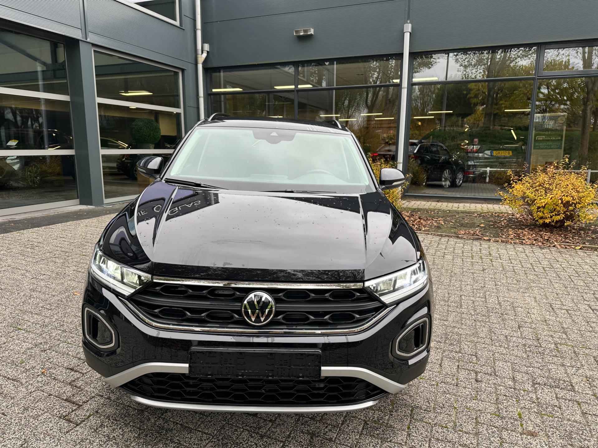 Volkswagen T-Roc 1.5 TSI Life Edition camera - stoelverw. 4681 km!!! - 9/28