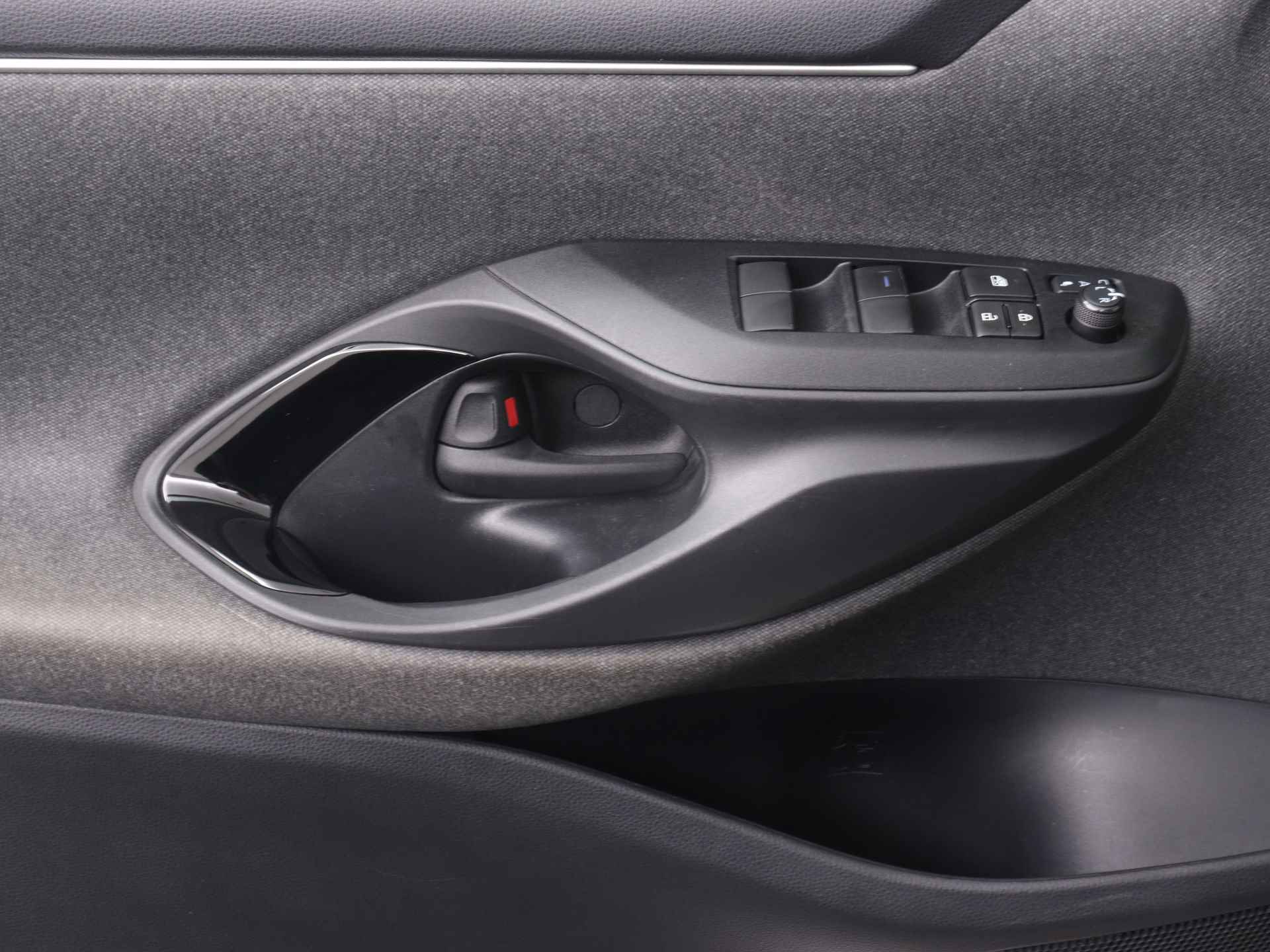 Toyota Yaris 1.5 Hybrid Executive Limited | Glazen Panoramadak | Half-Leder Interieur | - 34/43