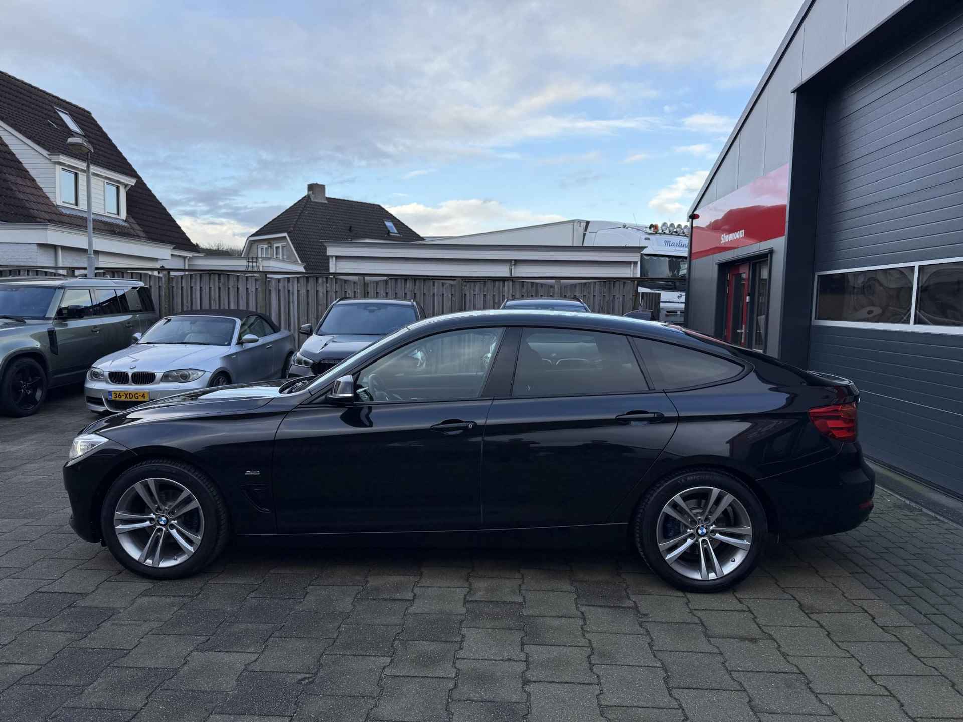 BMW 3-serie Gran Turismo 320i xDrive High Executive Sport Line - 3/23