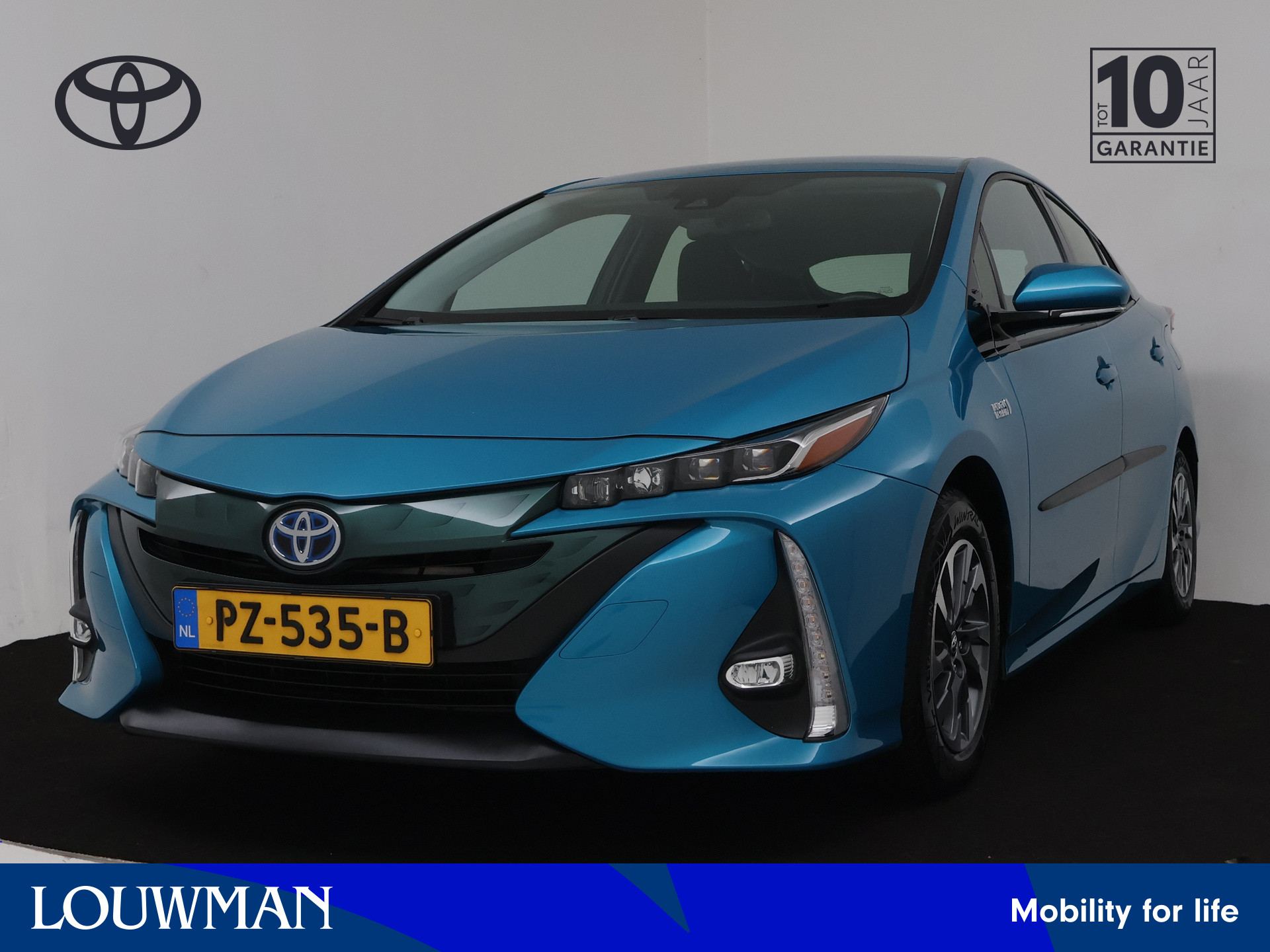 Toyota Prius 1.8 Plug-in Business Plus | Head up Display | LM velgen | Climate Control | Navigatie | Camera | Stoelverwarming |