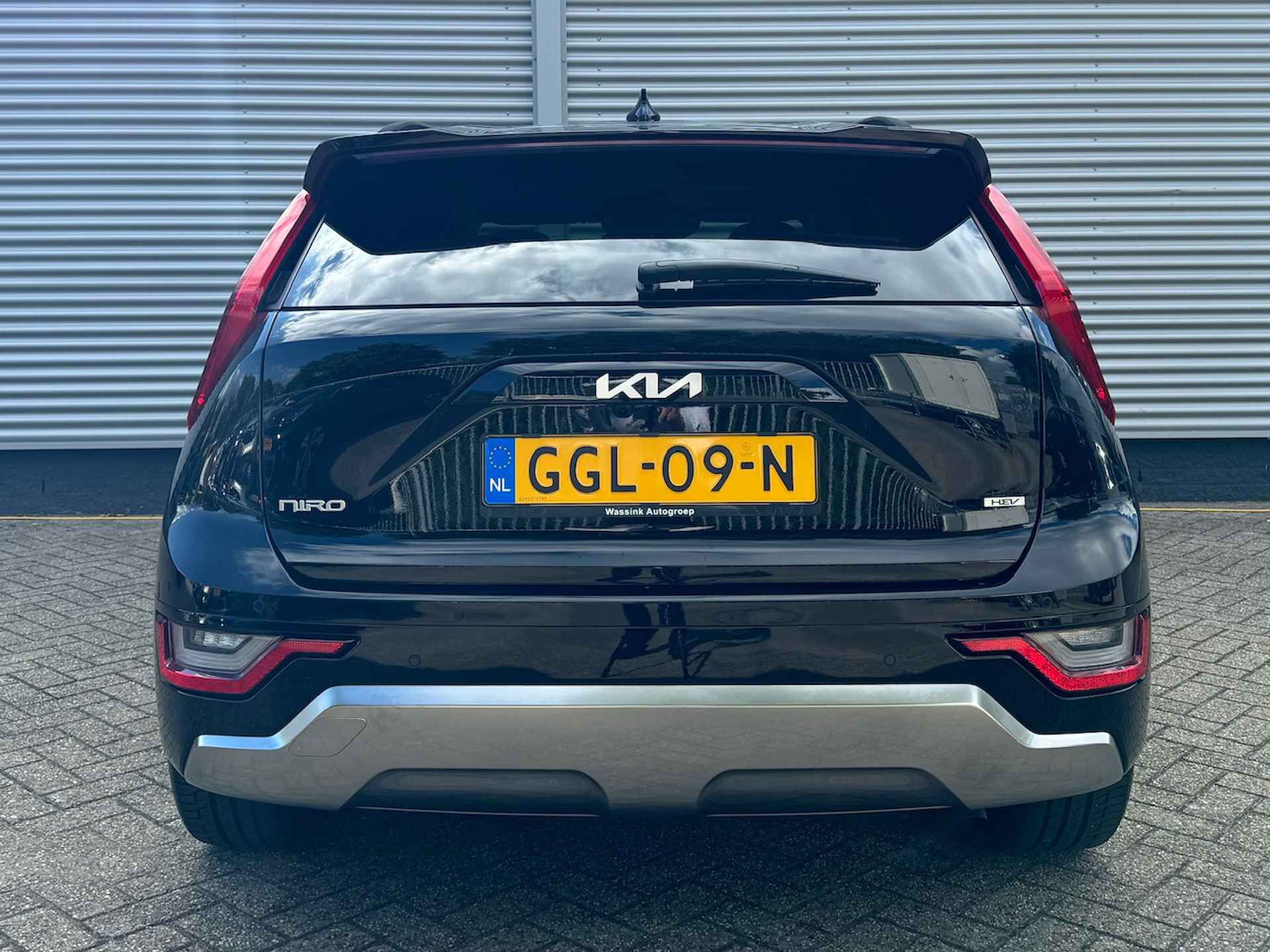 KIA Niro 1.6 GDi Hybrid 141pk DCT6 ExecutiveLine | Stoelkoeling | Stoel/Stuurwielverwarming | Memory | Harman/Kardon | HUD | Schuif/Kanteldak | - 4/46