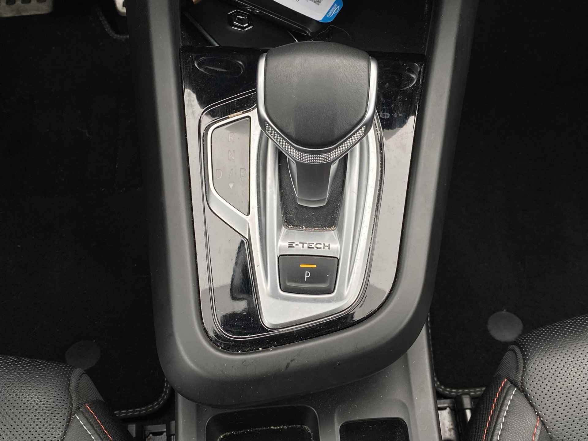 Renault Arkana 1.6 E-Tech Hybrid 145 R.S. Line | NL Auto | Adaptieve CruiseControl | PrivacyGlass | KeylessGo/Entry | LED | DAB | Apple CarPlay | Camera | Dodehoek detectie | Lederen bekleding | Navigatie 9,3" | RS Line Pakket | - 33/42
