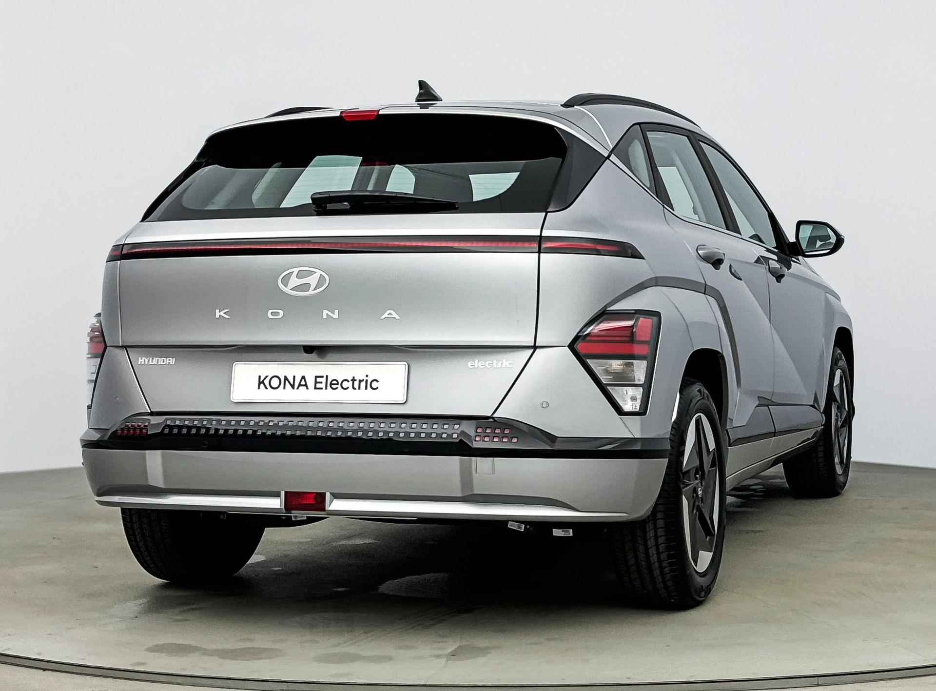 Hyundai Kona Electric Comfort 65.4 kWh | 514km Actieradius! | Bluelink app | Navigatie | Camera | Adaptive cruise control | - 7/29