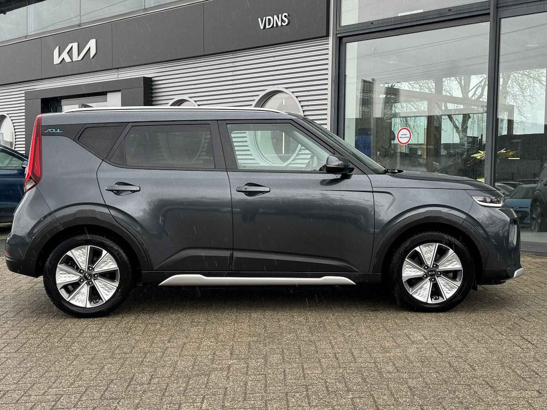 Kia e-Soul ExecutiveLine 64 kWh * 2000 EURO SUBSIDIE MOGELIJK!!* - 5/21